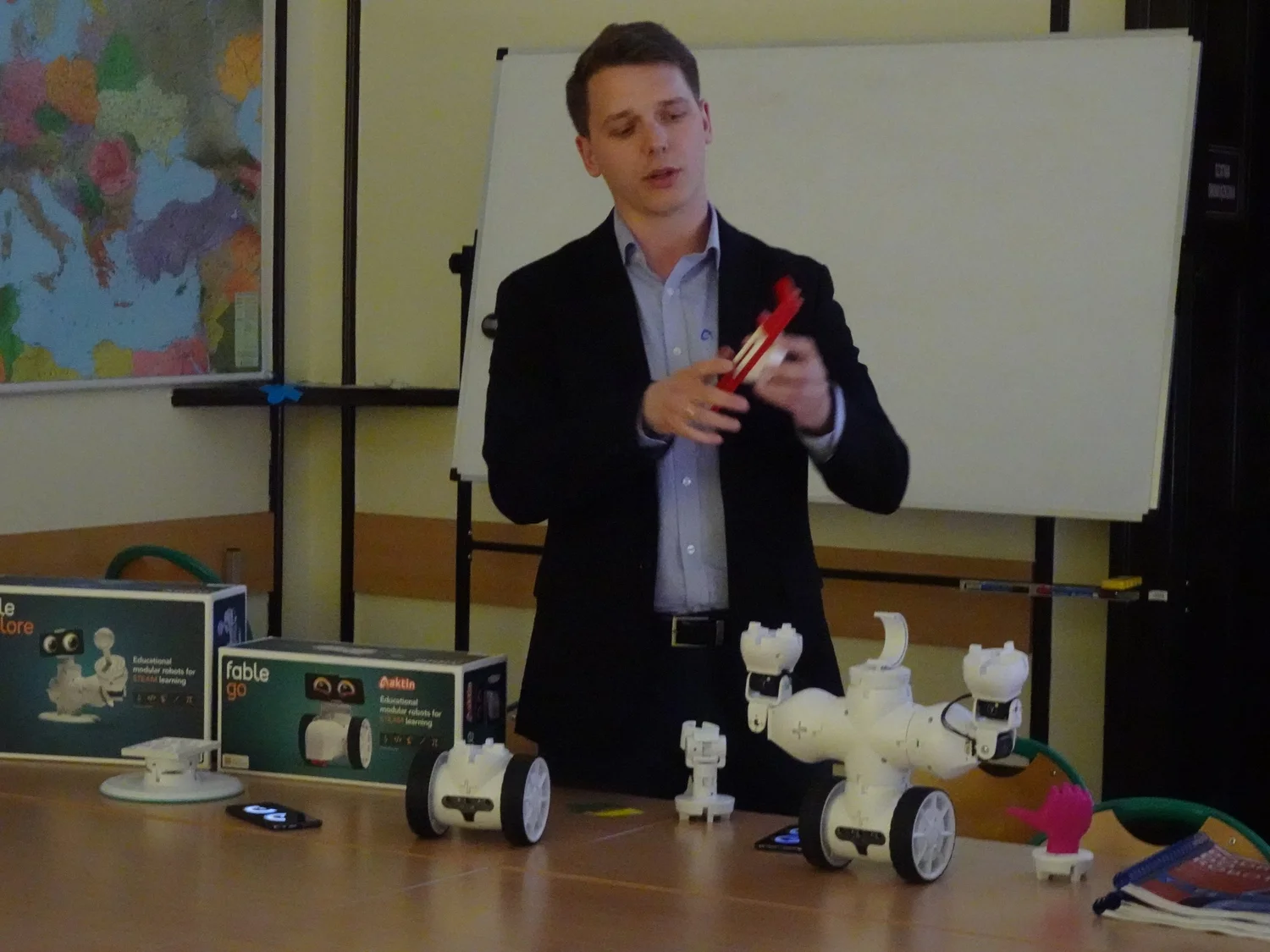 Wałbrzych: II Ogólnopolska Konferencja „Wybieram STEAM EDUkację”