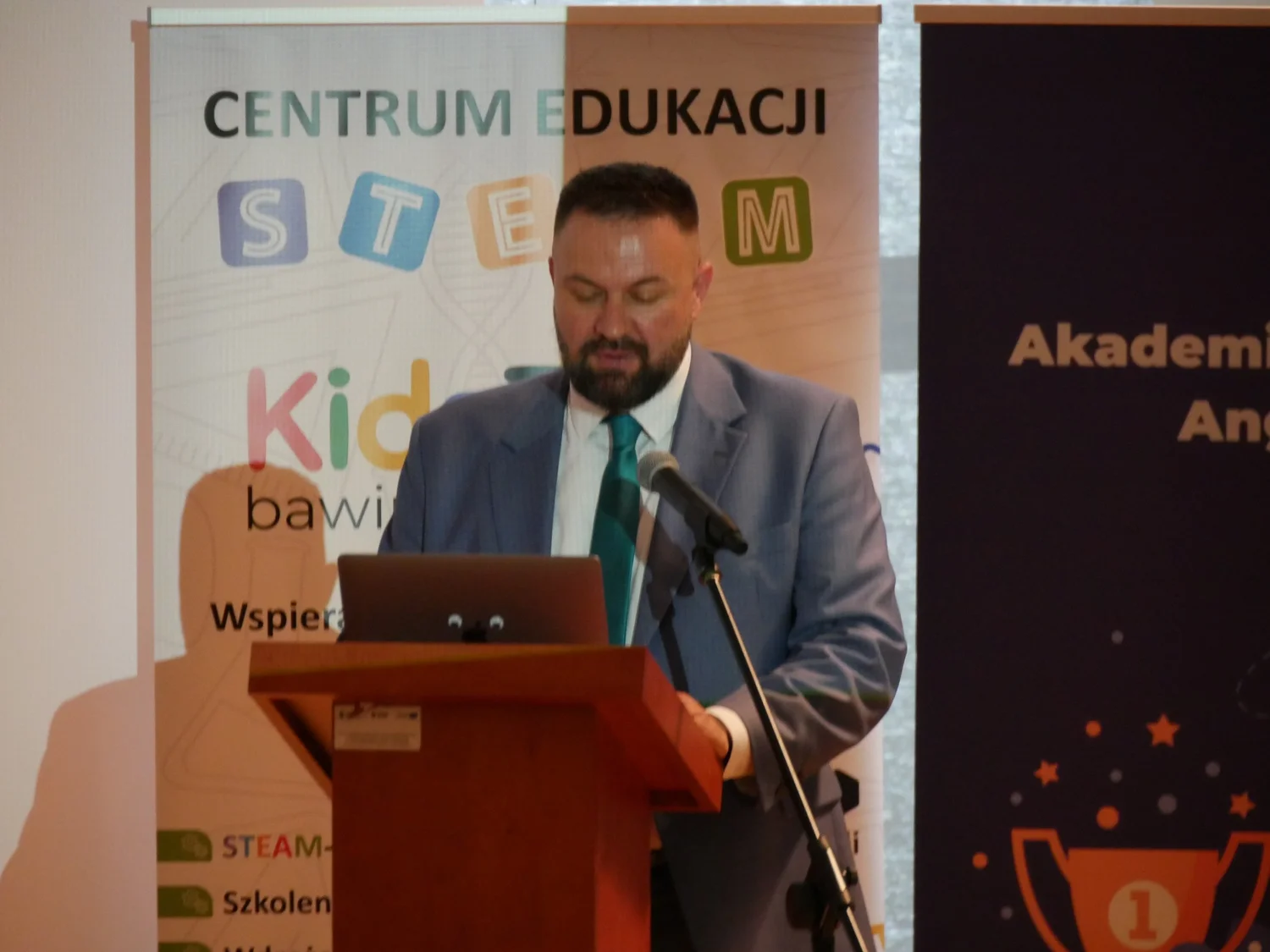 Wałbrzych: II Ogólnopolska Konferencja „Wybieram STEAM EDUkację”