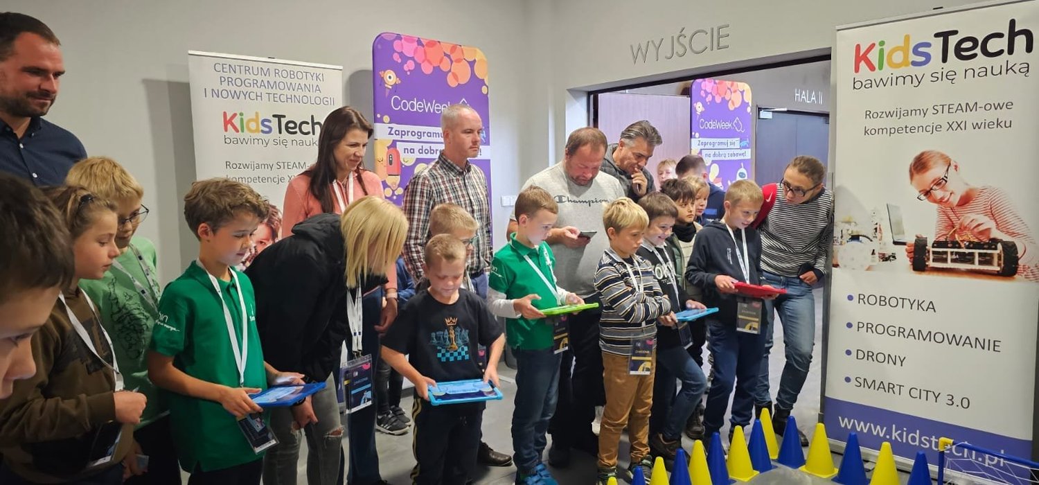 Bydgoszcz: Finał Europejskiego Tygodnia Kodowania i Szachowe Grand Prix OSE