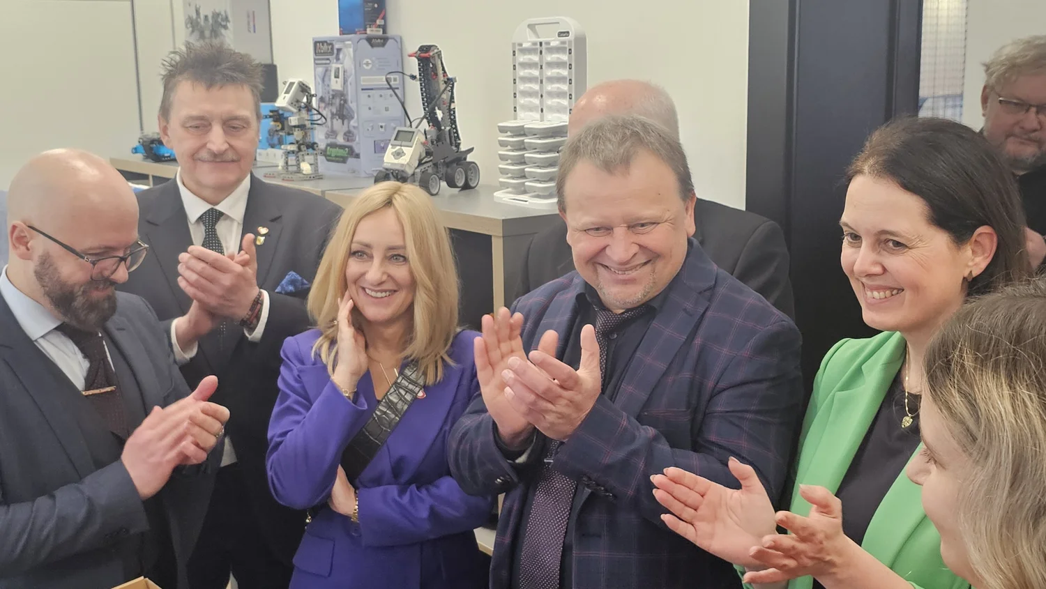 Wałbrzych: otwarcie Centrum Edukacji STEAM & AI Lab