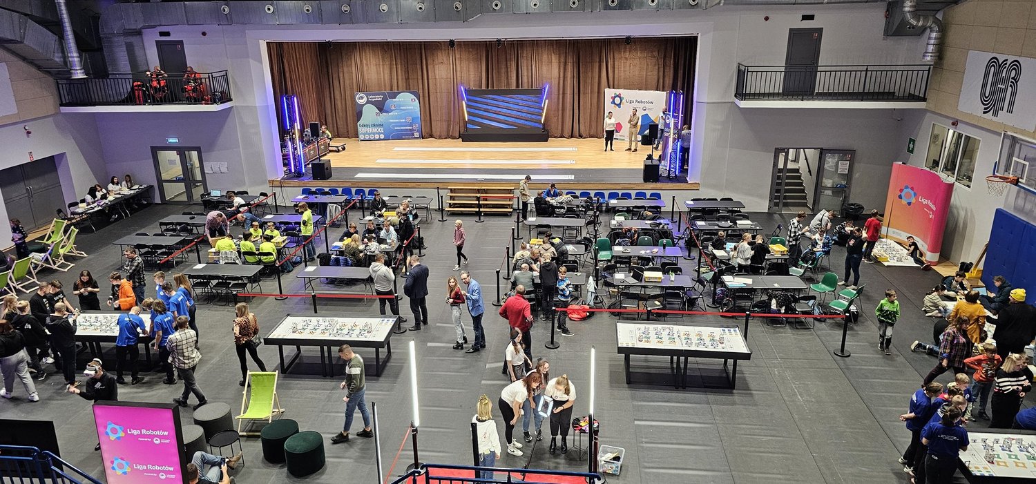 Liga Robotów: sędziujemy ogólnopolski turniej robotyczny