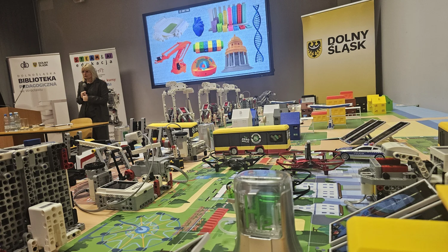 Wrocław: EDU SMART City na konferencji DBP „Nowe kompetencje uczniów i nauczycieli…”