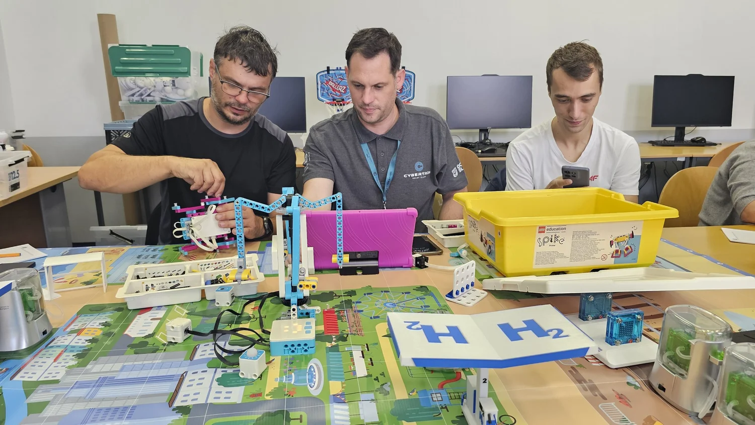 Wrocław: międzynarodowe warsztaty EDU Smart City w ramach CYBERTRON 2025
