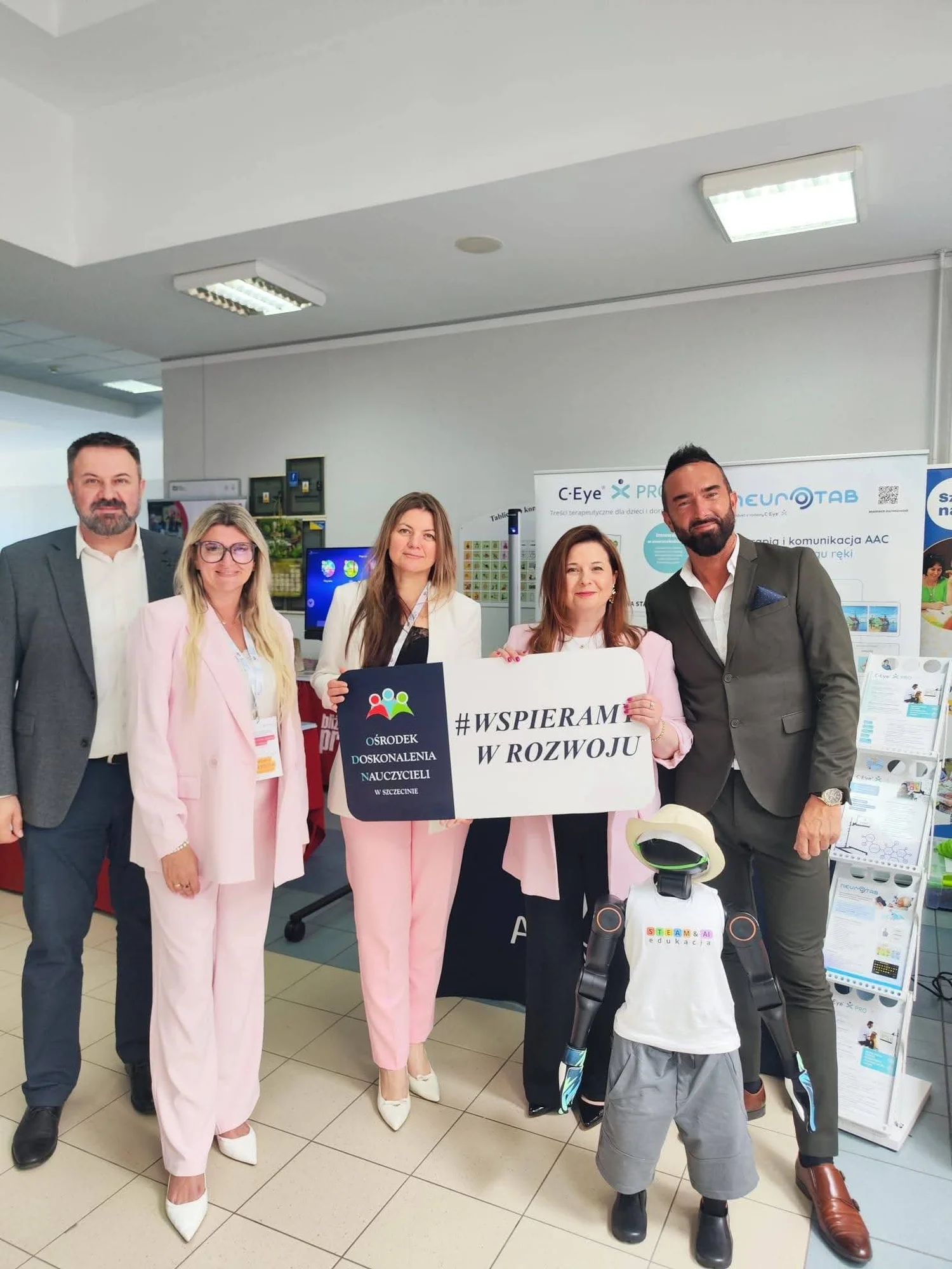 Szczecin: STEAM & AI i robot FRANEK na IV edycji konferencji „Edukacja przez zabawę”