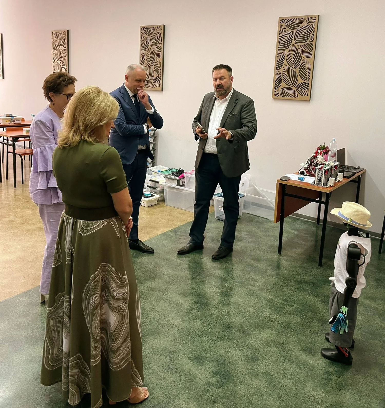 Szczecin: STEAM & AI i robot FRANEK na IV edycji konferencji „Edukacja przez zabawę”