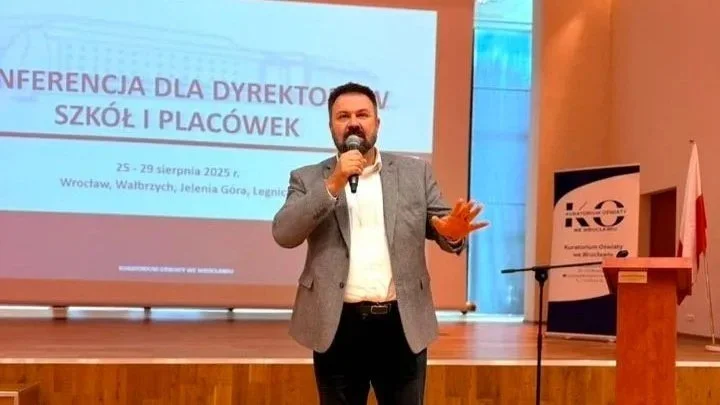 Wałbrzych: Konferencja dla Dyrektorów Szkół i Placówek Oświatowych