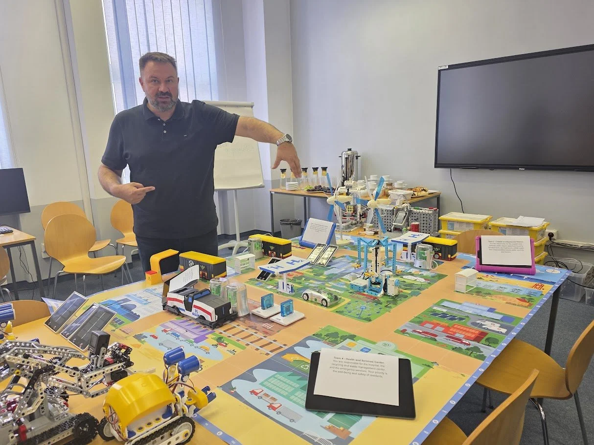 Wrocław: międzynarodowe warsztaty EDU Smart City w ramach CYBERTRON 2025