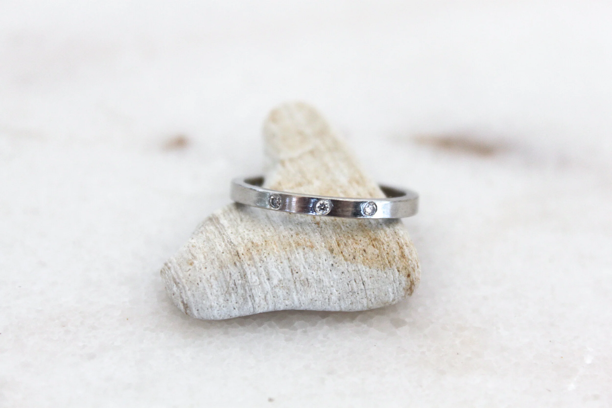 R-three diamonds 2.jpg