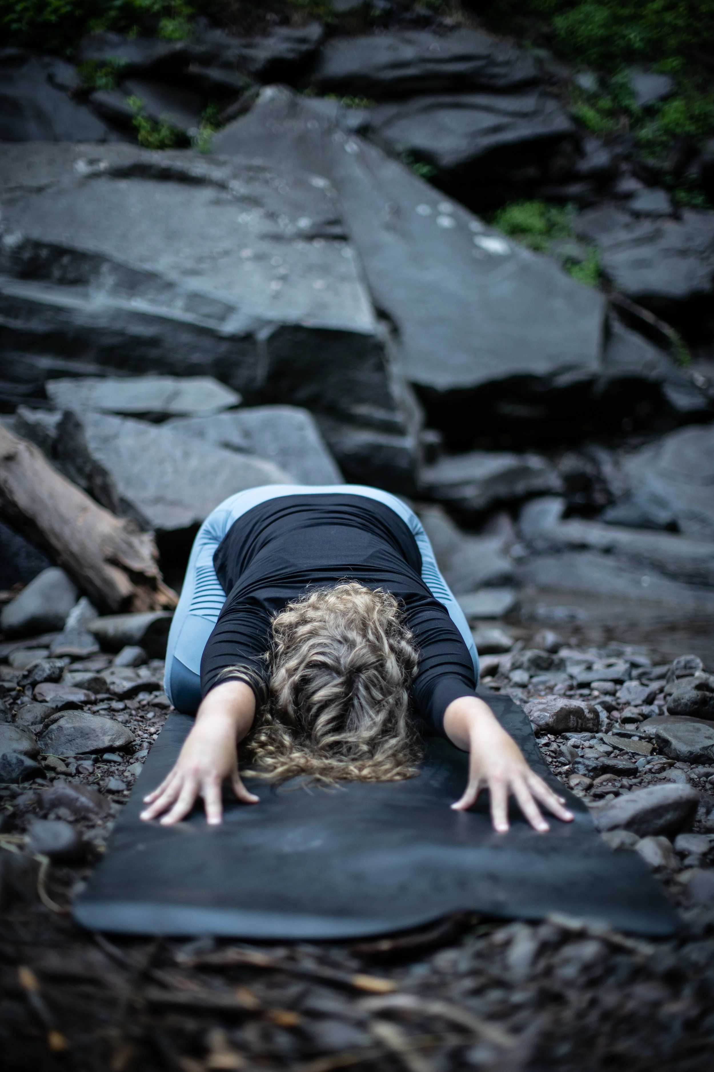 Pop-Up Yin Yoga at Grounded on Glen Street