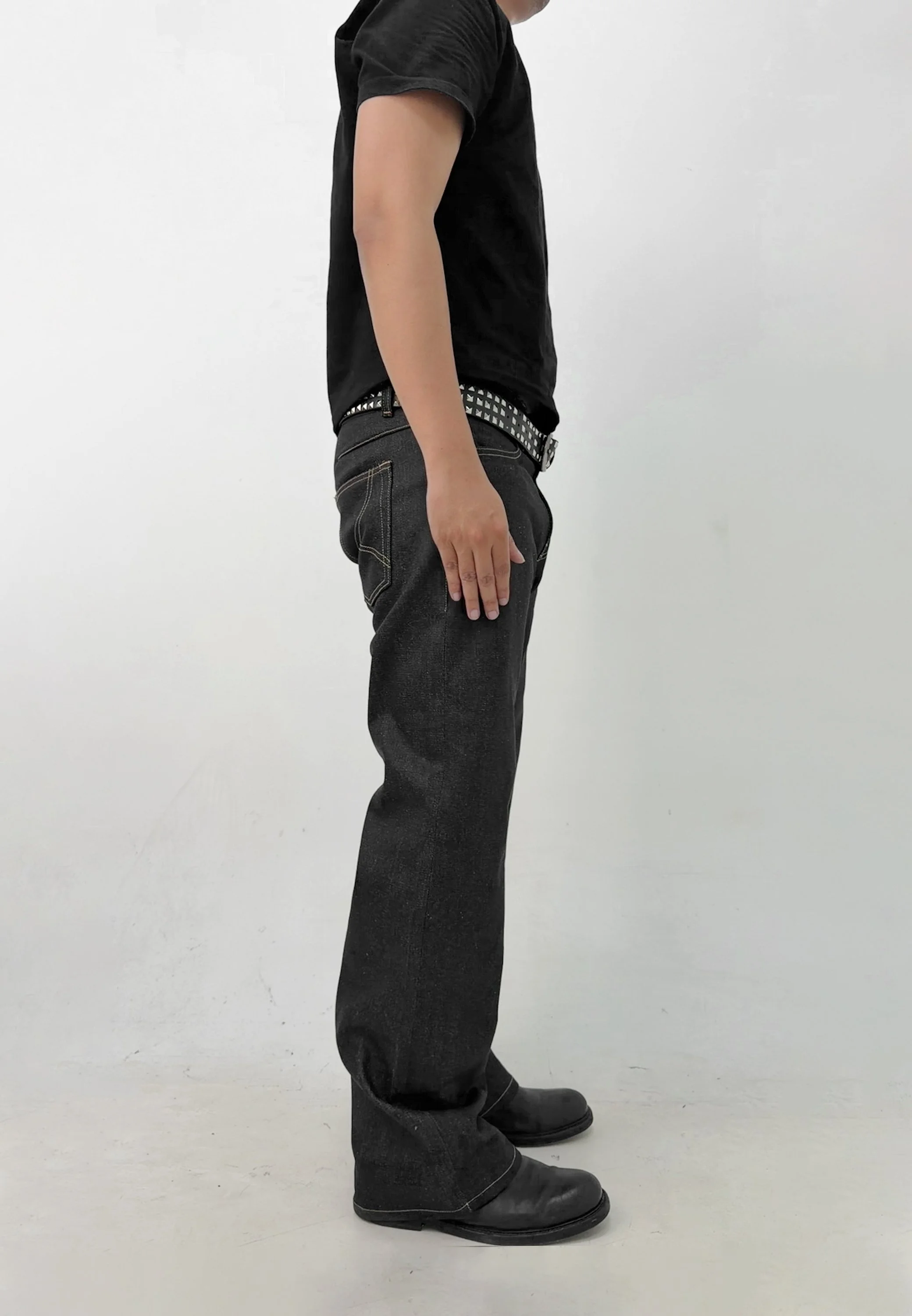 SIDE NO 2 3x4.jpg