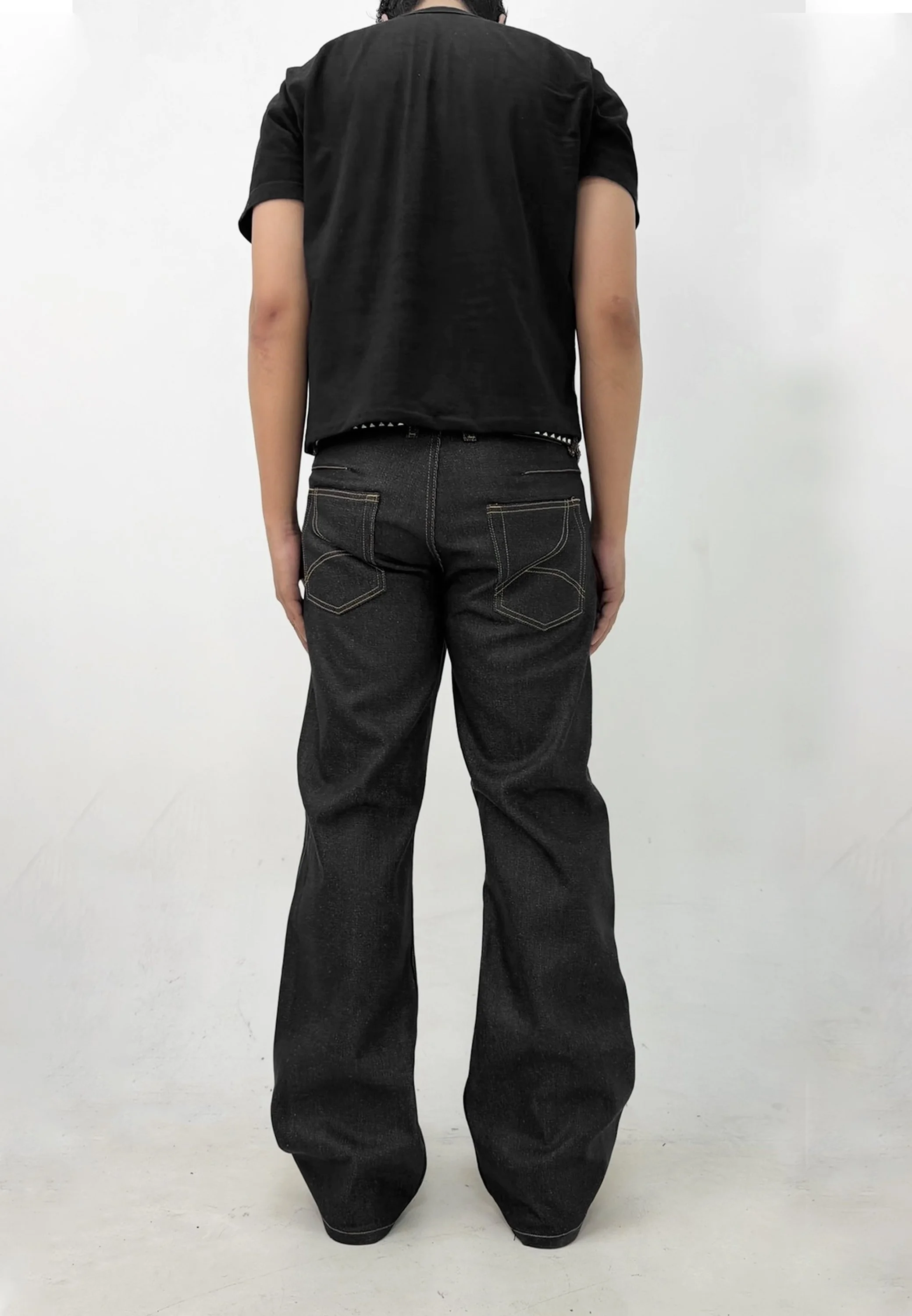BACK NO 2 3x4.jpg