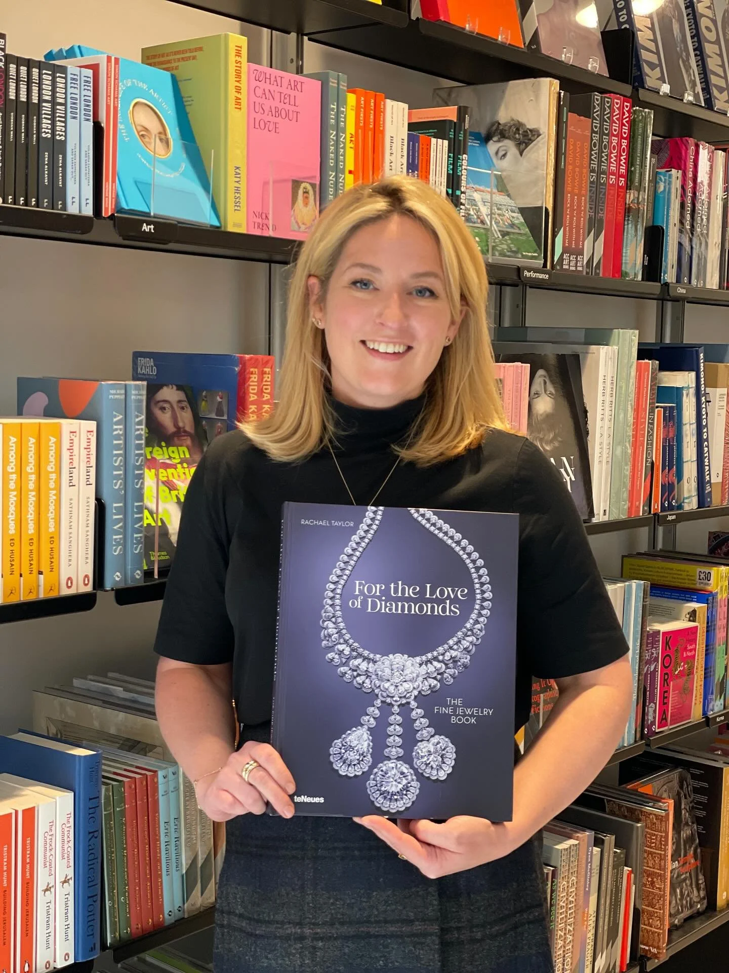 Always a thrill to see my books in the wild. 

Spotted For the Love of Diamonds in the Cartier exhibition shop at the @vamuseum 

Thanks to @alisonmacleodjewellery for the tip off, to @lizolver for doggedly tracking it down when we were in the museum