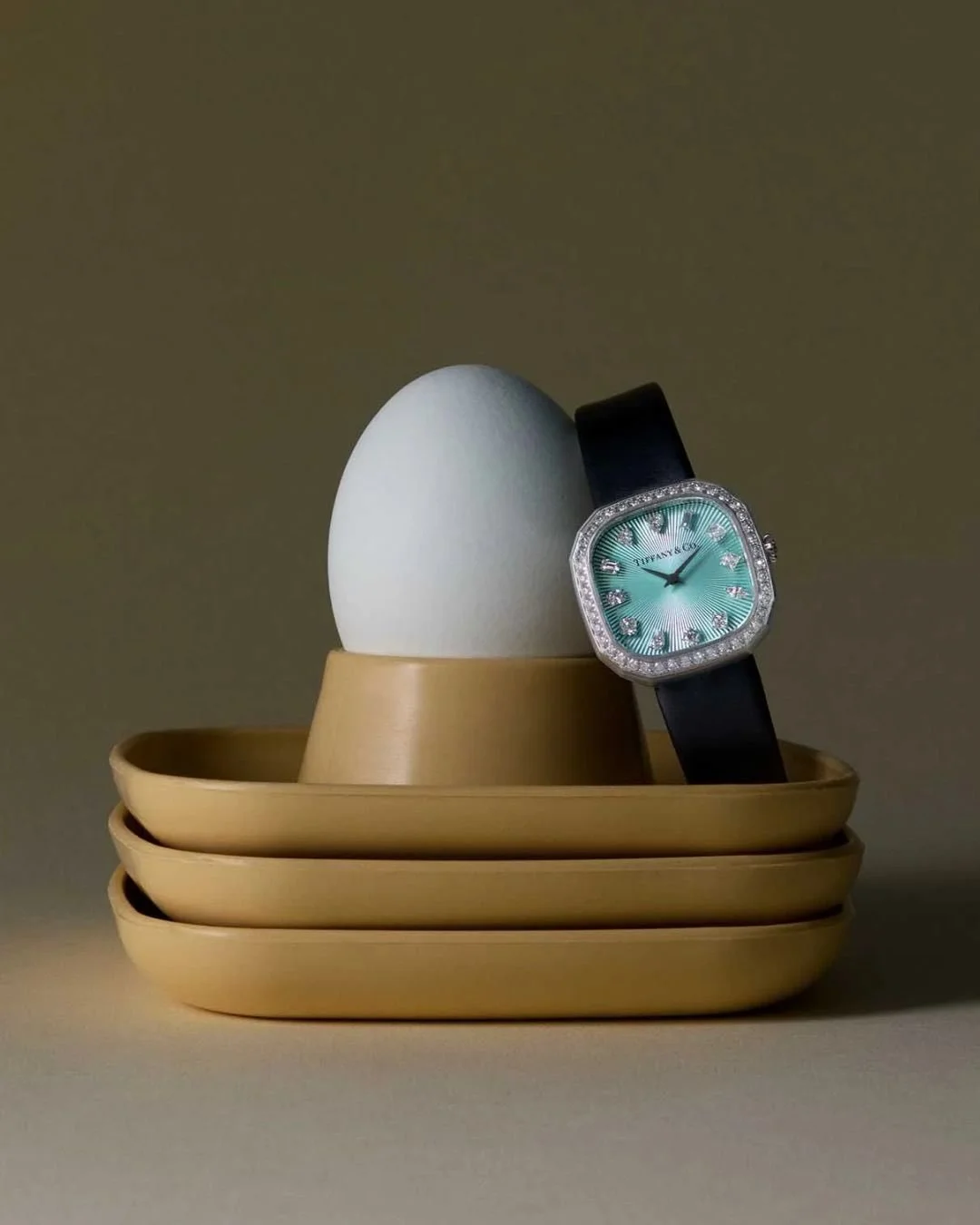 Throwback to this brilliant shoot @turilovikkirknes and @lilyrussobah did inspired by the idea of making watches as much a part of your morning routine as cracking an egg, sipping coffee or brushing your teeth, which accompanied a story I wrote for @