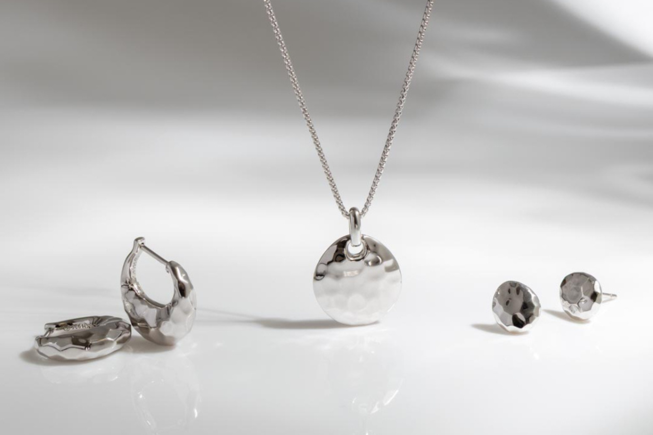 Katie Nickell, Kit Heath