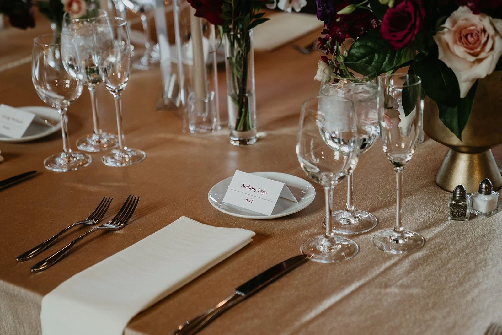 What's Actually Included in a Wedding Planning Package?