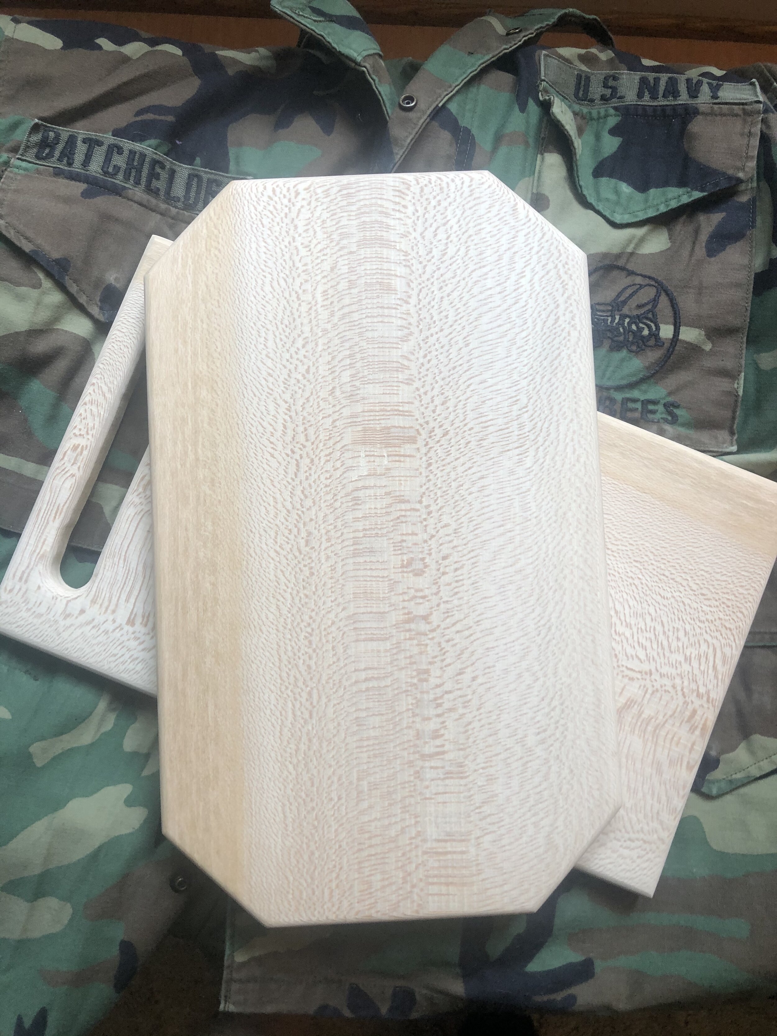 Sycamore Cutting Board (Long Octagon)