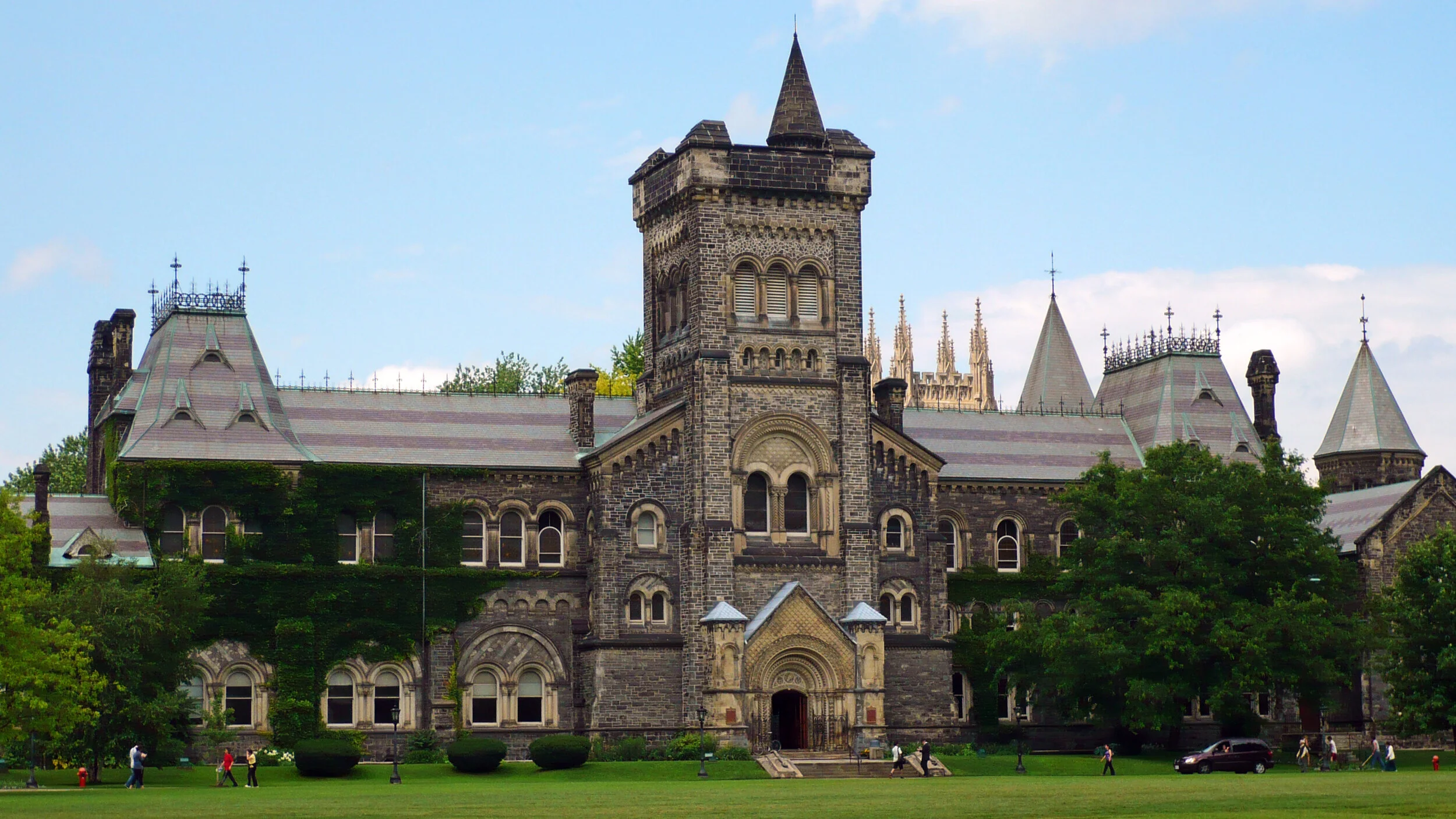 MAIN UC BUILDING