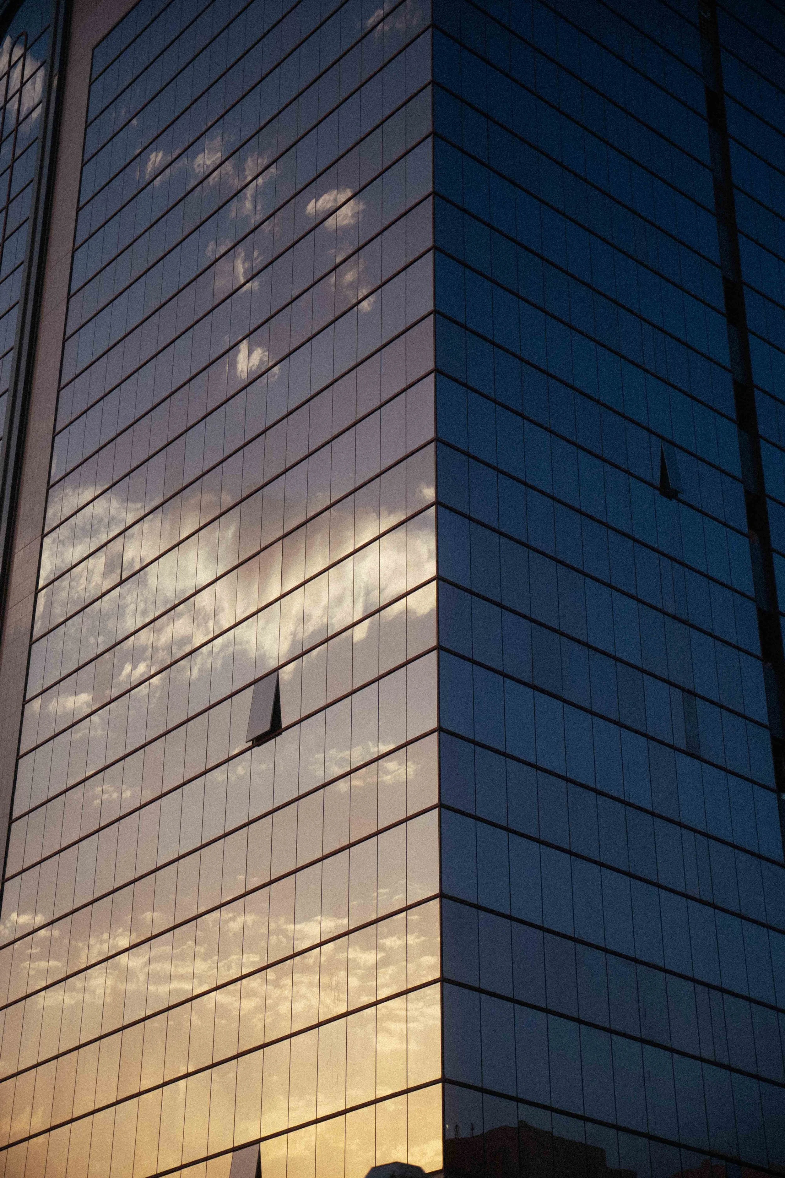 EMICWORKS_STREETPHOTOGRAPHY_ABUDHABI6.jpg