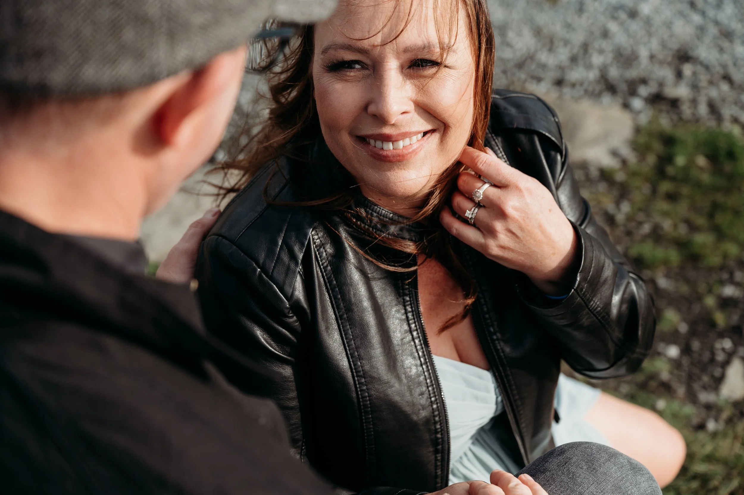 Marie O'Mahony photographer Cliffs of Moher anniversary couples photo session close up
