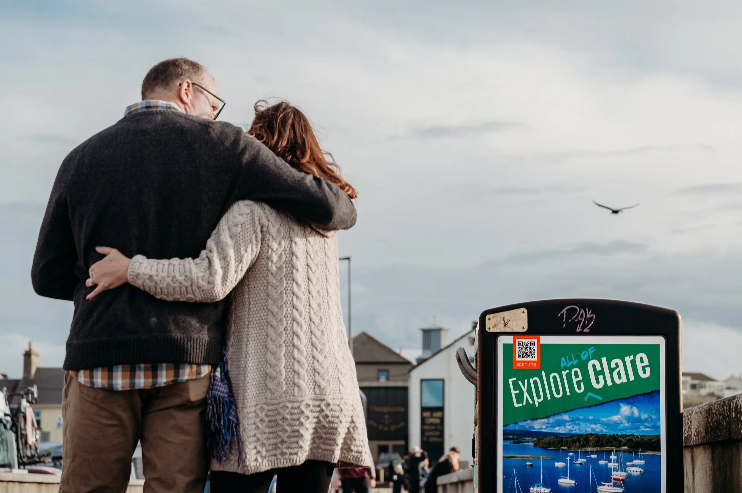 Marie O'Mahony photographer Lahinch anniversary couples photo session Explore Clare rubbish bin