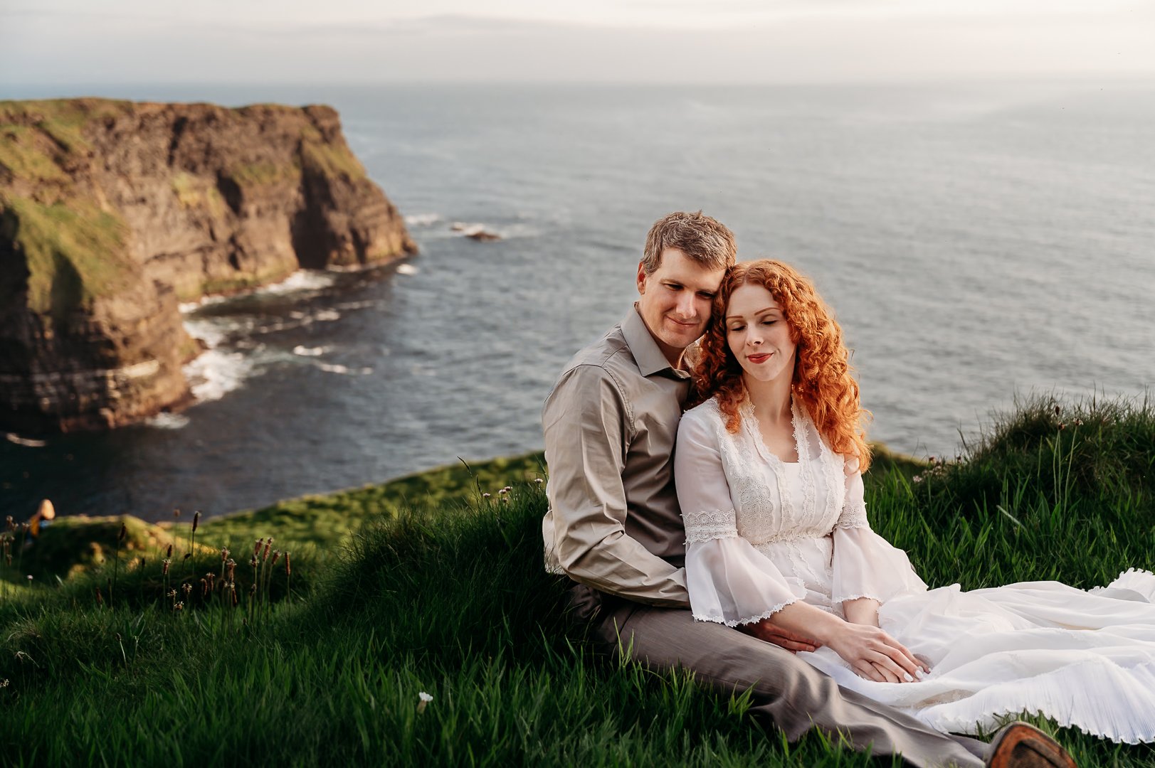 Romantic Photo Session at the Cliffs of Moher, Ireland — Marie O'Mahony ...