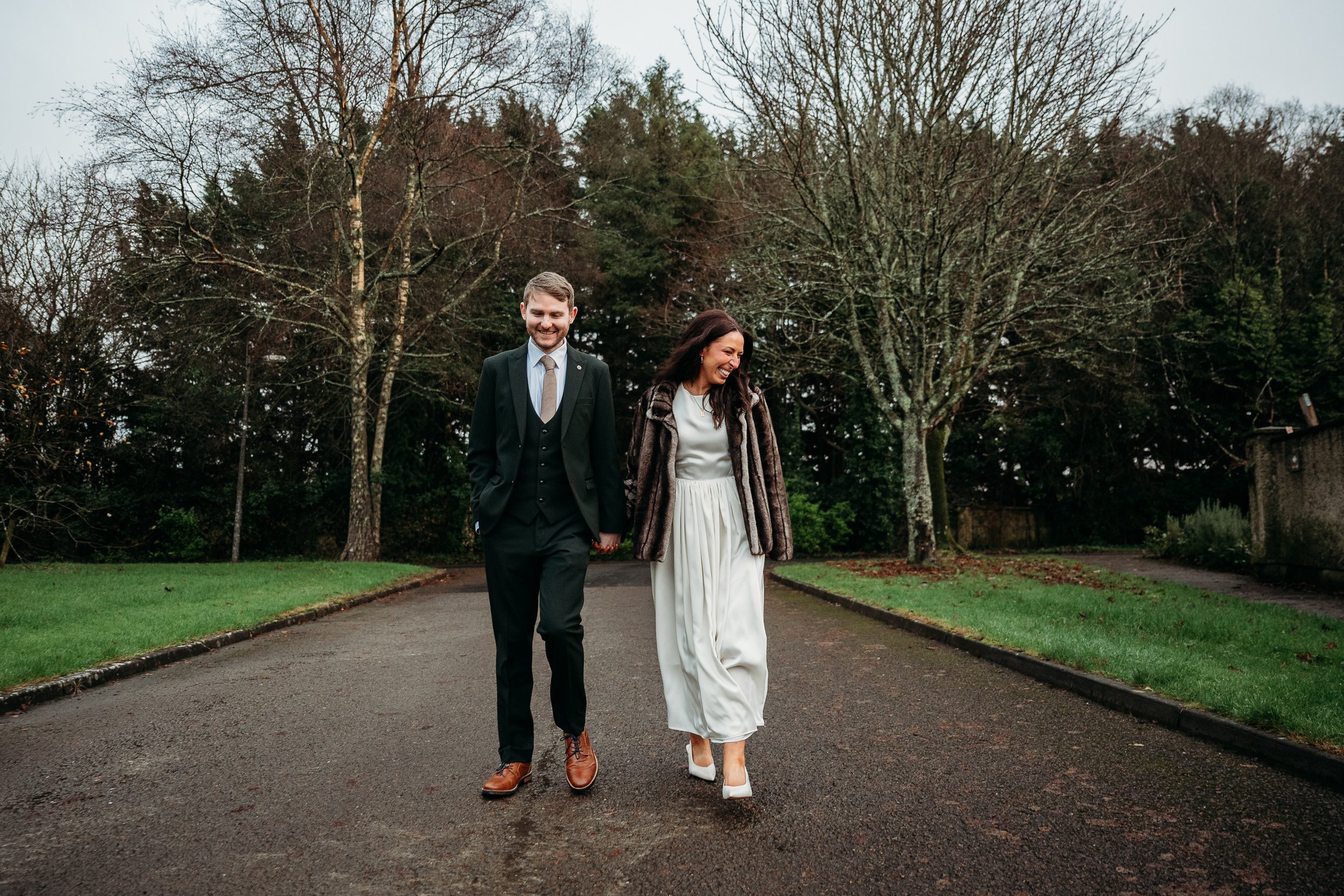 Limerick wedding photos couple's photos outside