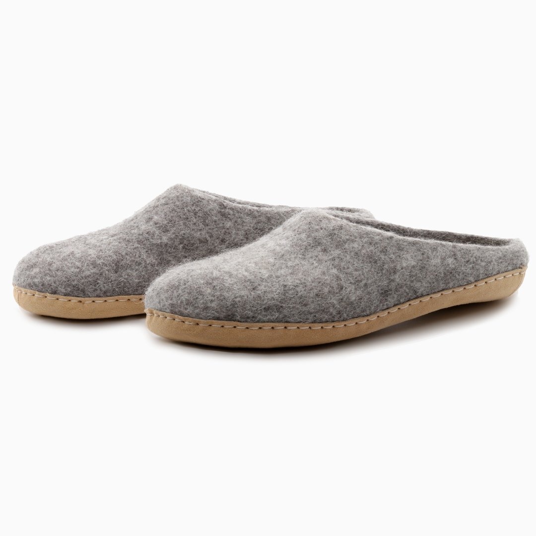 rivers slippers