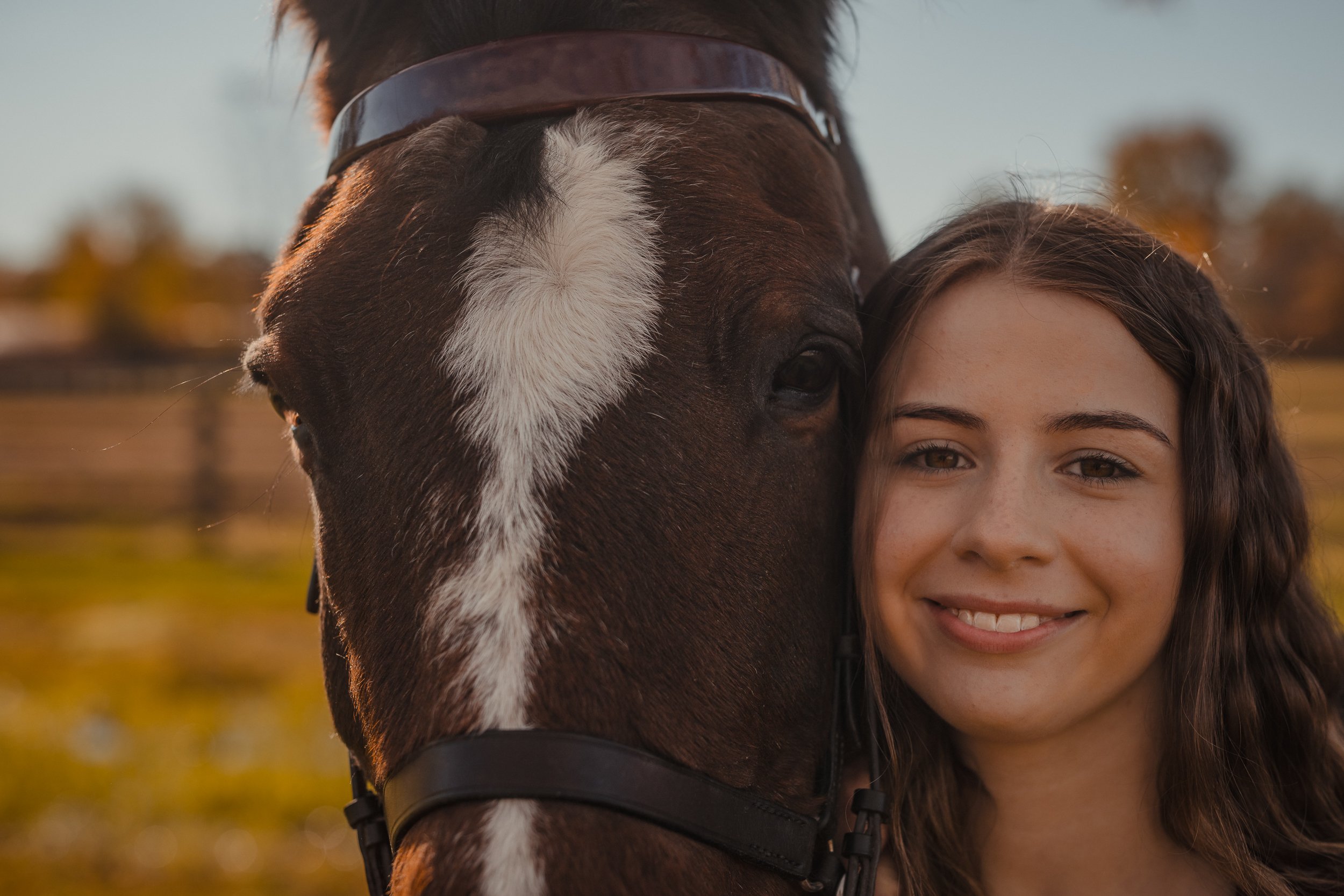 Amelia, Senior Portrait, Womens Senior Portrait, Valley Forge HS, Rogers Equestrian Center, Class of