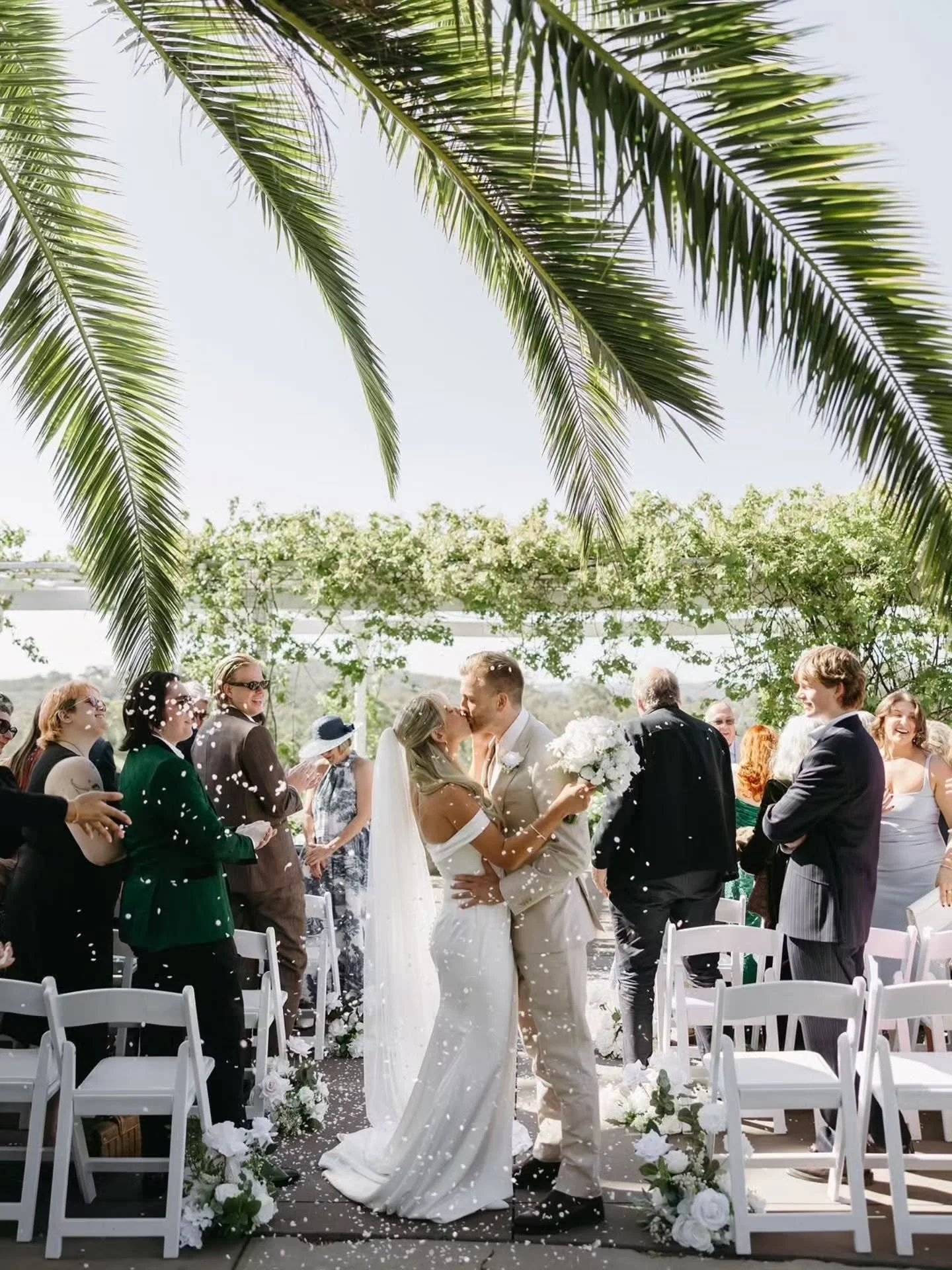 Chloe and Pete at @riverlea.estate 😍Venue: @riverlea.estate Photo/Video📷: @brightlightweddings Florist: @angelsfloralevent Dress: @judygaocouture Bride Hair: @hair_by_meganp Celebrant: @amandasalibacelebrant Music: @luke.j.music #melbournewedding #
