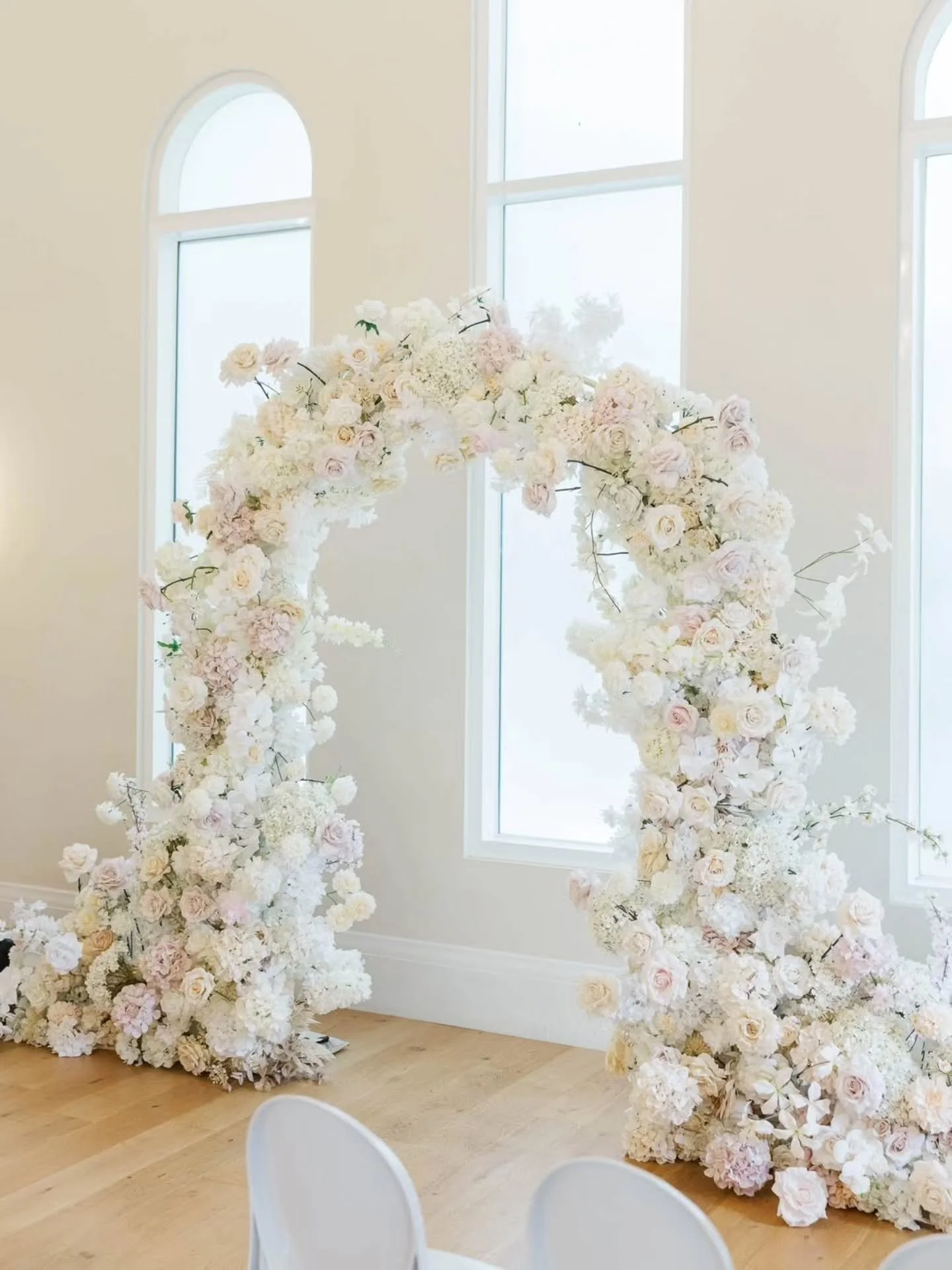 Repost from @meadowbank_estate

Theresa and Jason ✨💍 at Meadowbank Estate

For Melbourne wedding photography, videography and content creation with an architectural eye, please contact us through our website, or hello@shermantanstudio.com.au

xlaiya