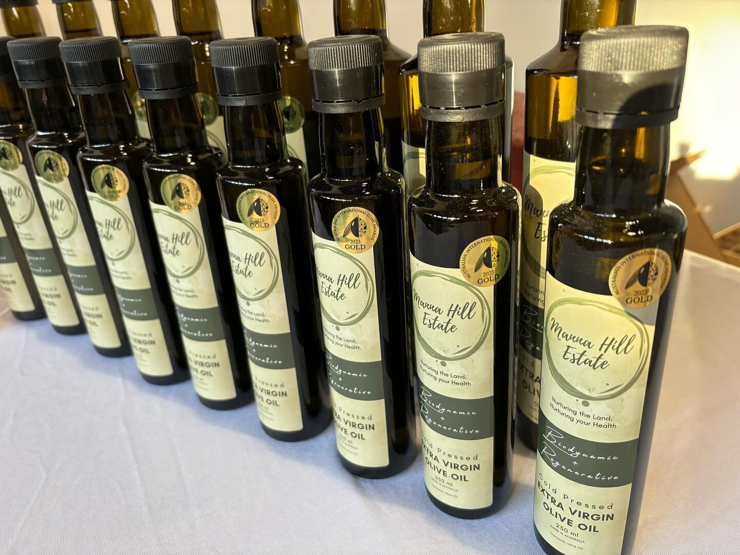 Great to be showcasing our products at the launch of the Ballarat Business Awards. #mannahillestate #ballaratbusiness #ballaratbusinessawards #buylocal #ballaratfarm #extravirginoliveoil #commerceballarat