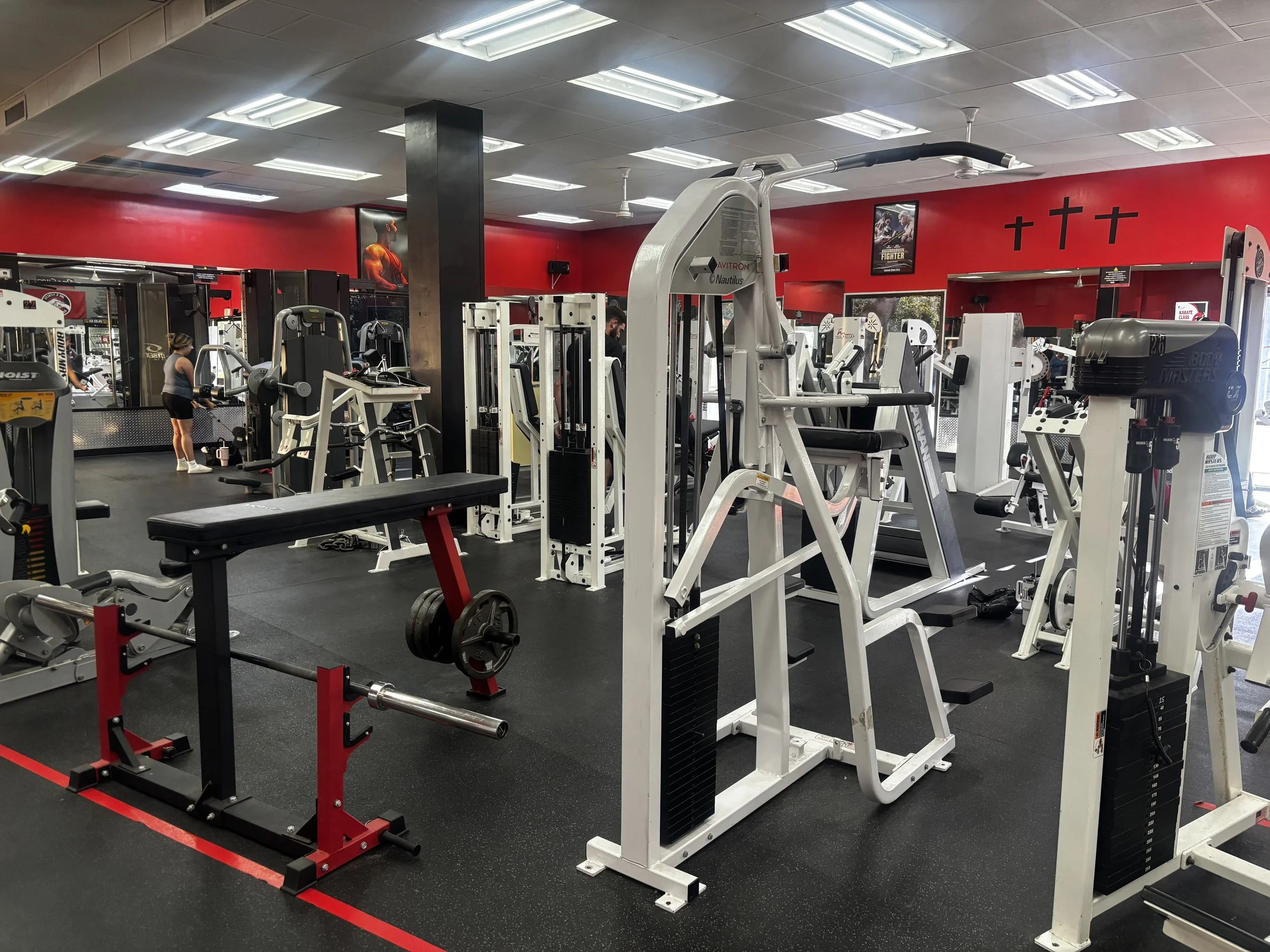 Sacramento Land Park 24 hour gym