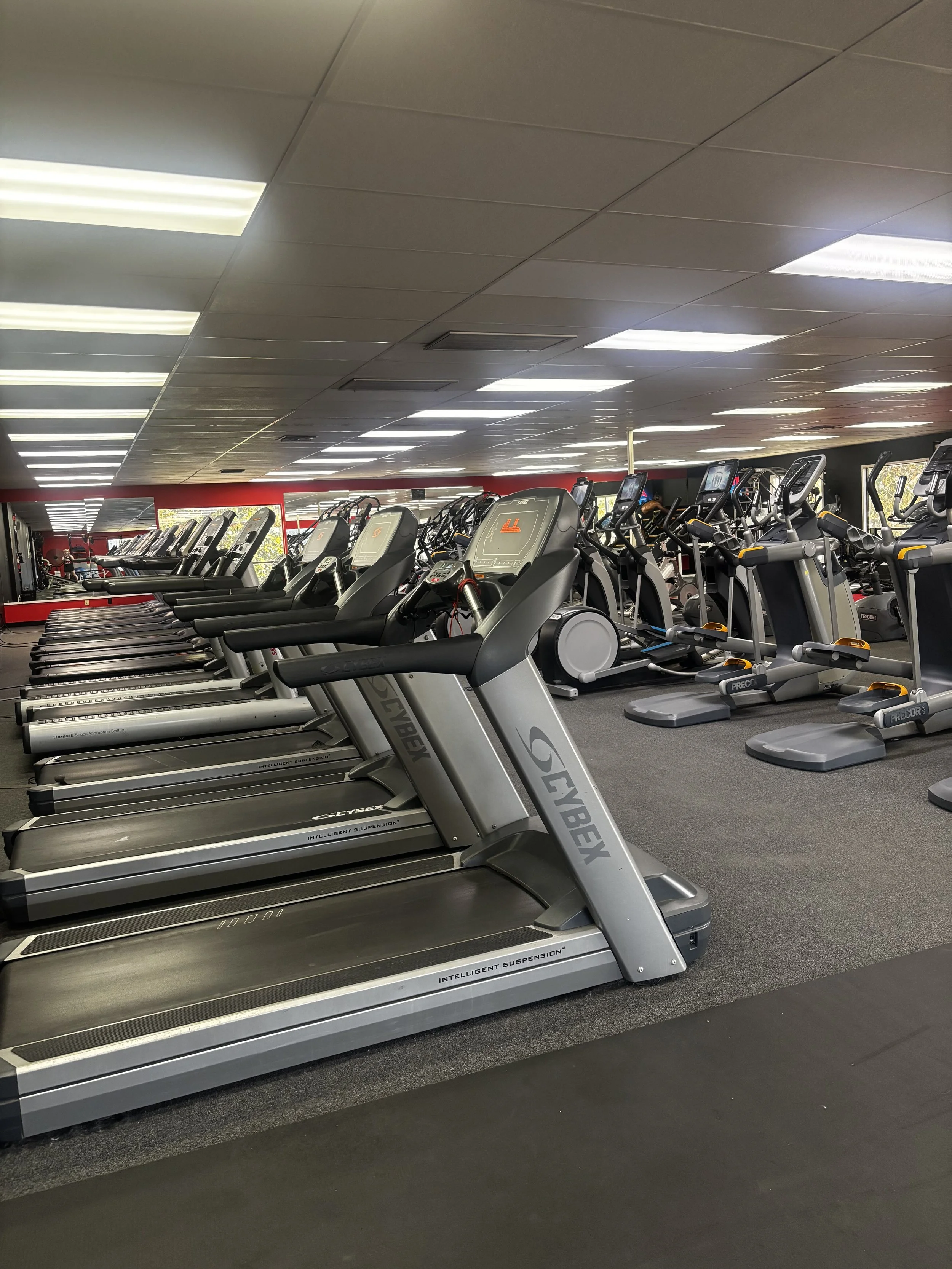 Sacramento Land park 24 hour gym kirate kick boxing boxing gym
