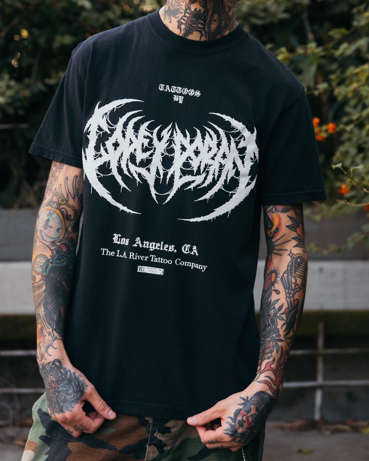 Shirts are finally in!! Available at codeydoran.com or you can pick one up in person at @thelarivertattooco!! Printed on nice heavyweight comfort colors!
Thanks for the support!
Limited run
Model: @jaykupmass 
Photo: @zerosuitniko