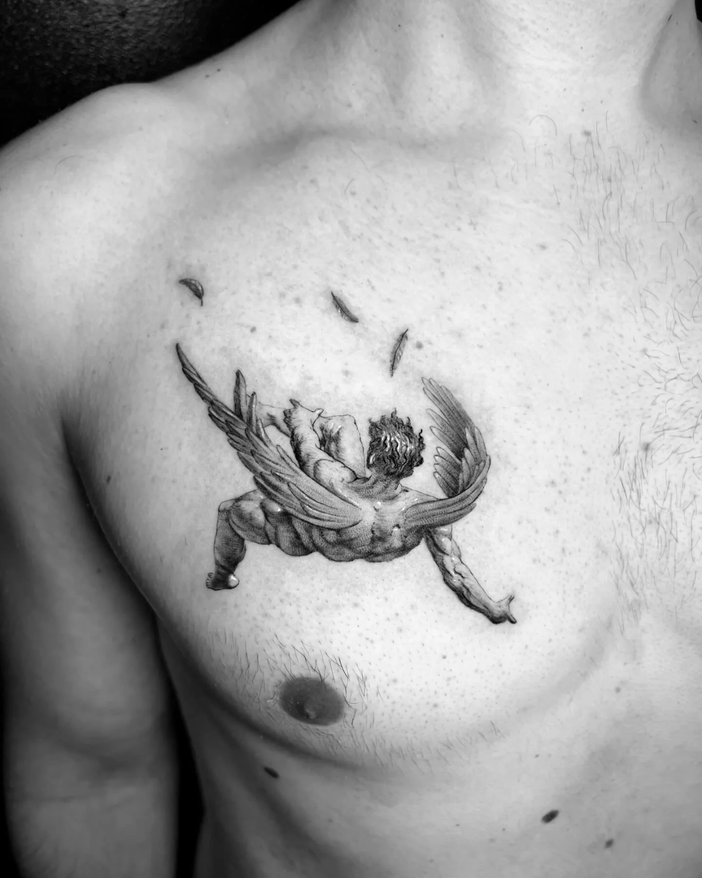 The fall of Icarus, originally by Pieter Bruegel the Elder.
Done at @thelarivertattooco w/ @emalla.official

#thefalloficarustattoo 
#renaissanceart 
#tattoo