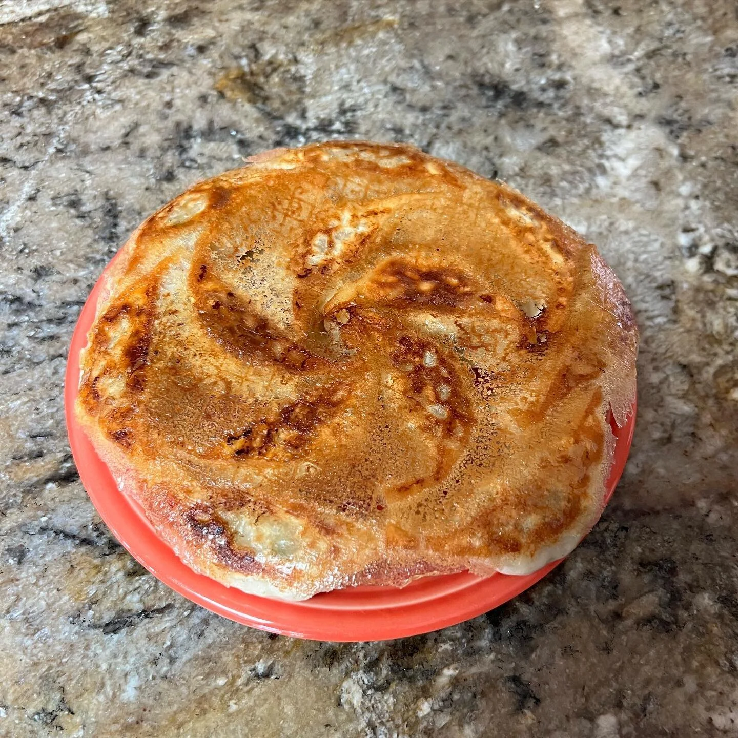 Felt like making dumplings, might delete later 

#dumplings #gyoza #delicious #hane #yum #yummy #food #foodie #tasty #foodiesofinstagram #potsticker #mandu #pork #cooking #homecooking #🥟