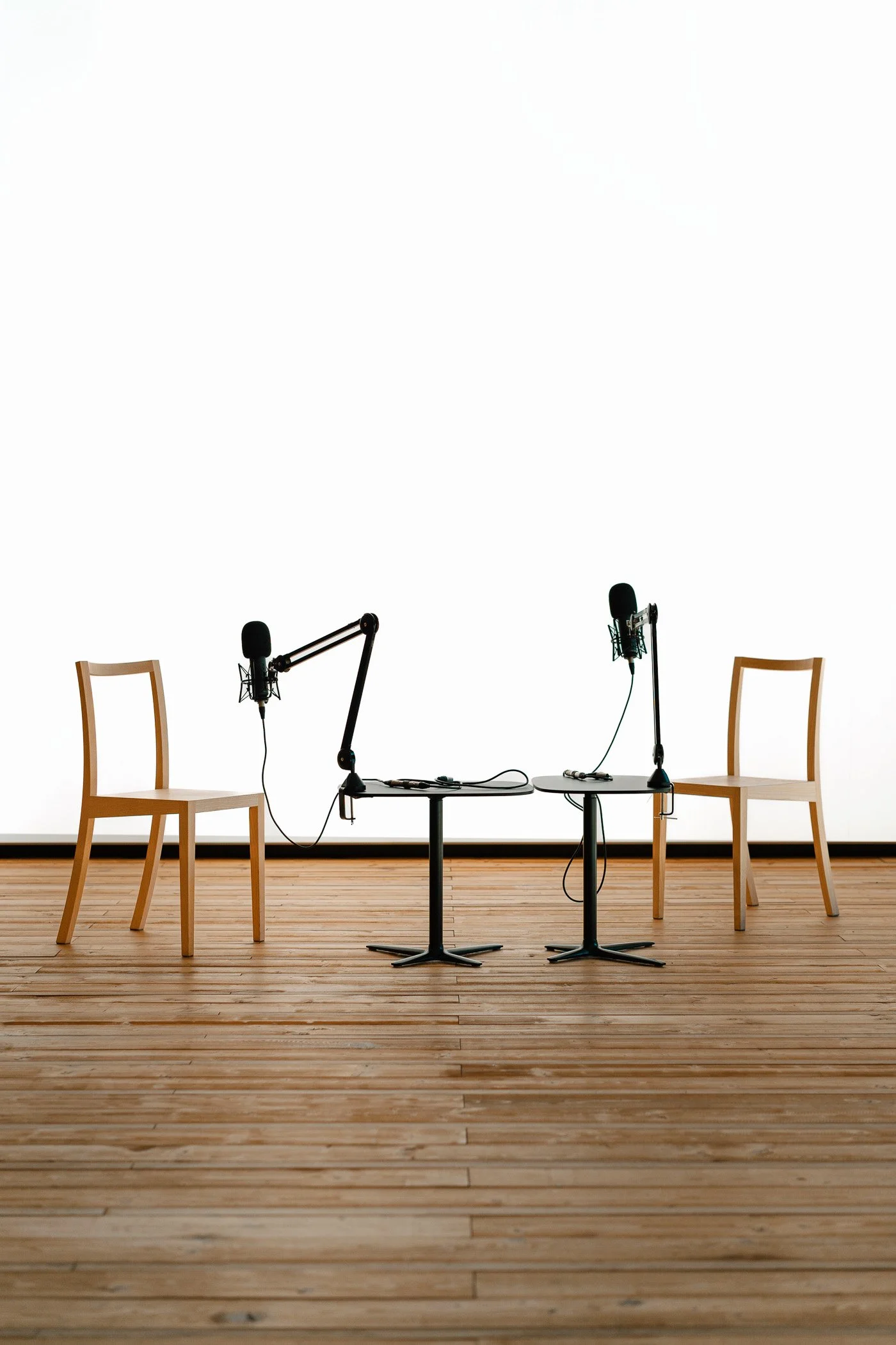 2506_aboutbauhaus_podcast_freiheit_roxana_samadi_03-2.jpg