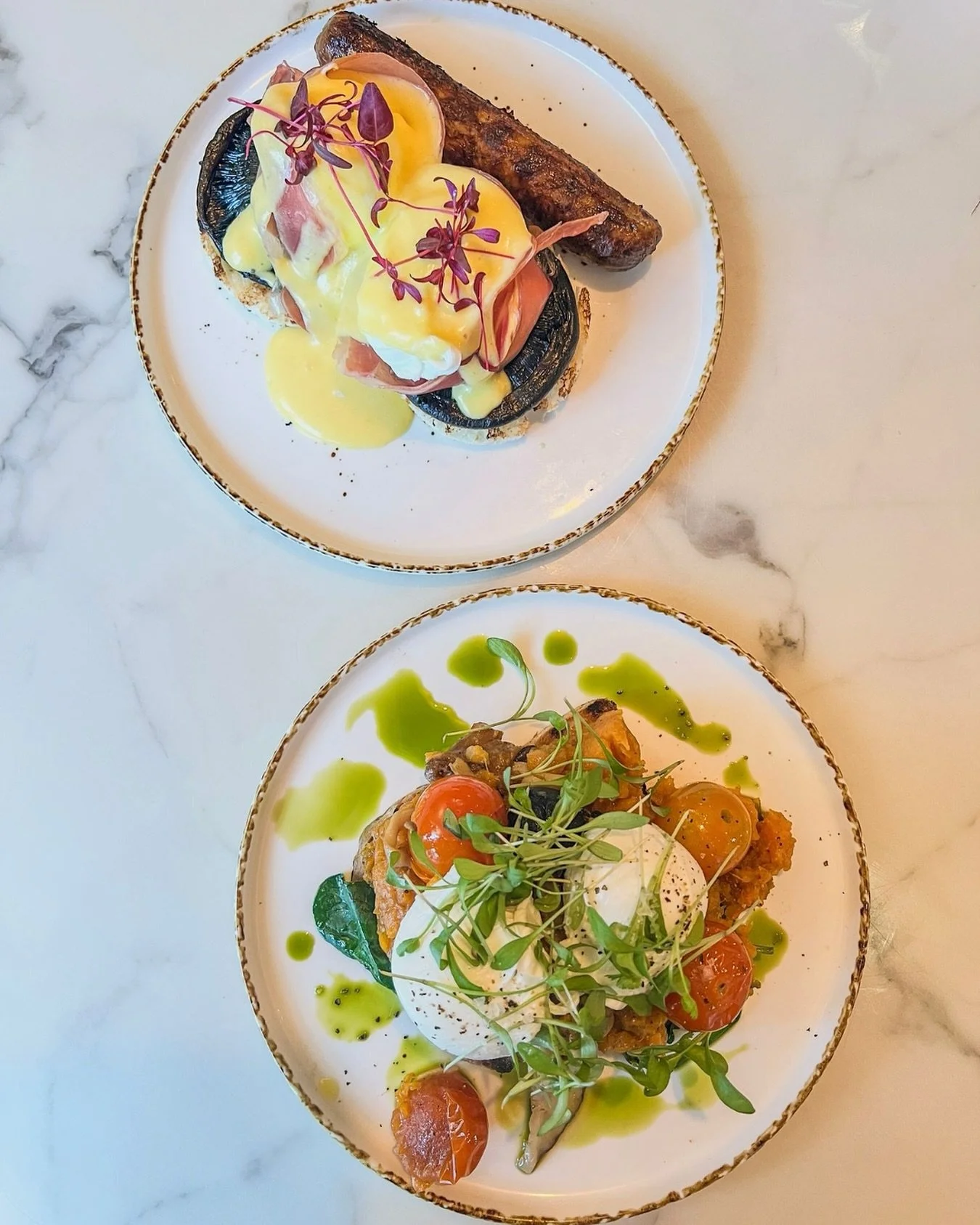 When Brunch looks this good! 😍
Start your Saturday the only way we know how- with a Truffled Hog Brunch! 
Stokesley, Danby Lodge and Sutton Bank. 
#northyorkmoorsnationalpark #northyorkshire #brunch