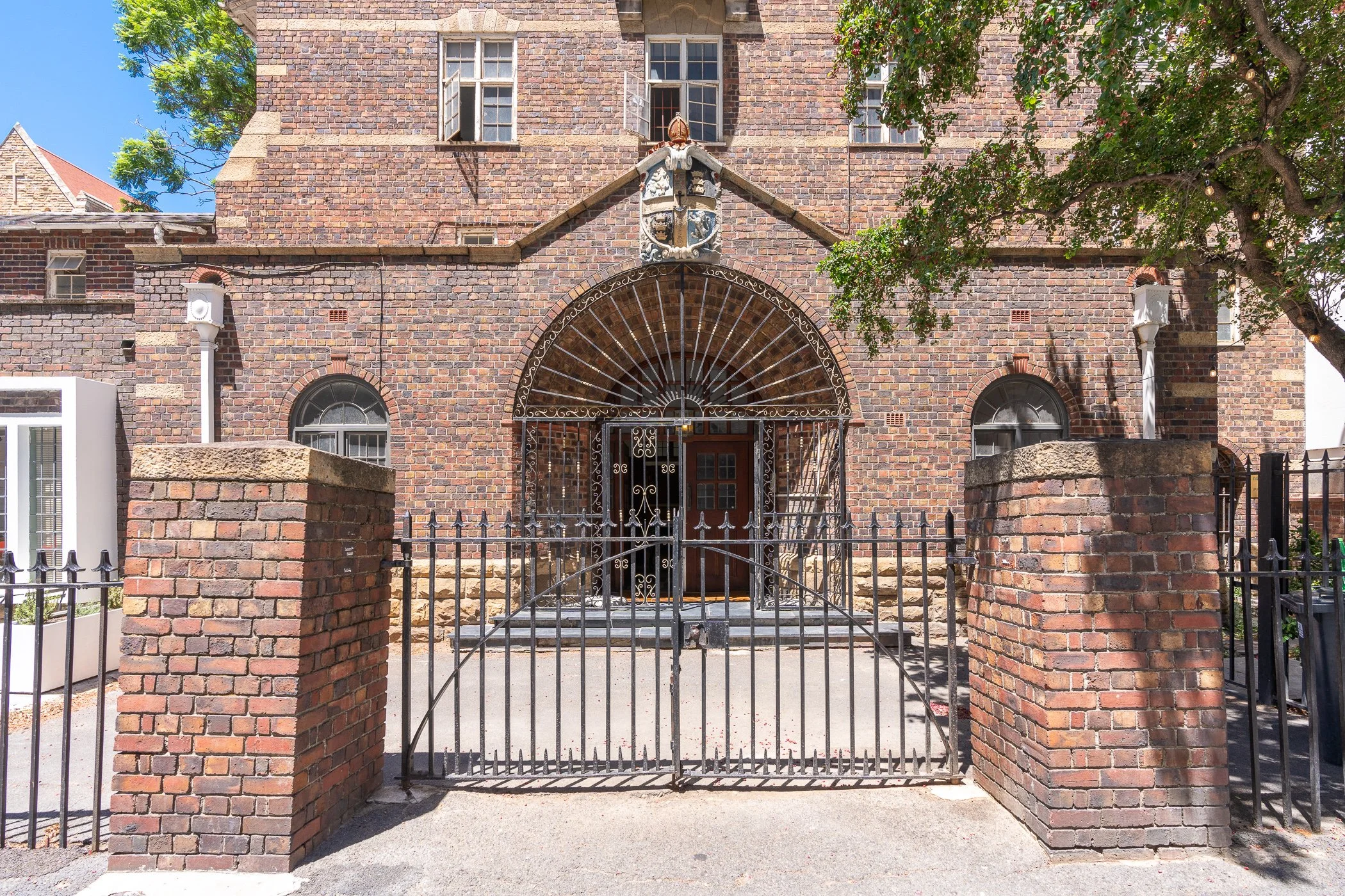 Church Houes_1A Victoria Street_2.jpg
