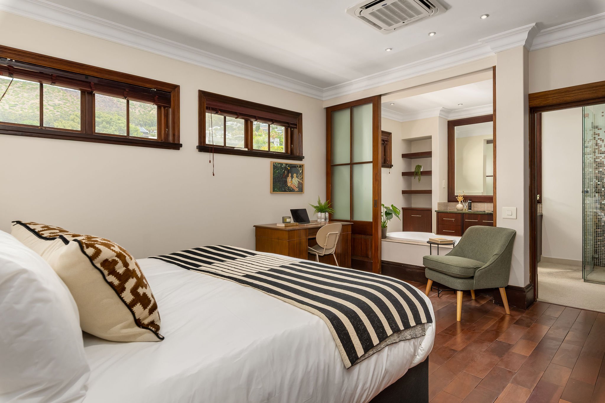 NeighbourgoodDisandtHouse,Fresnaye(17of32).jpg
