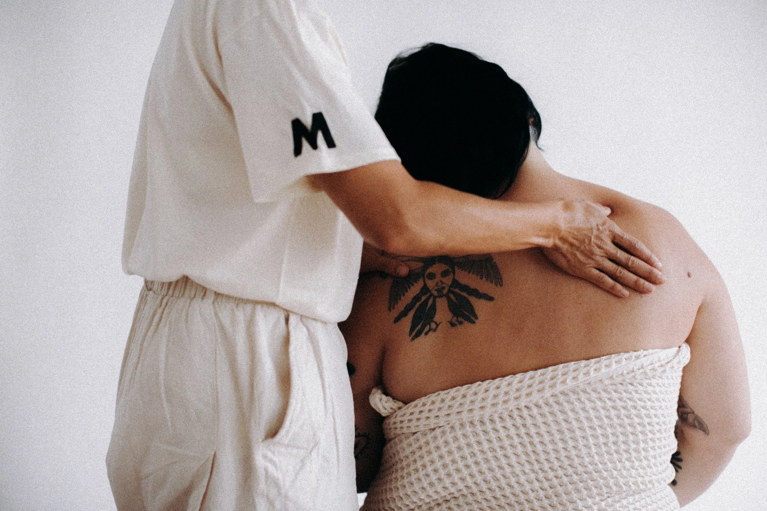 Supporting Women Through Manual Lymphatic Drainage