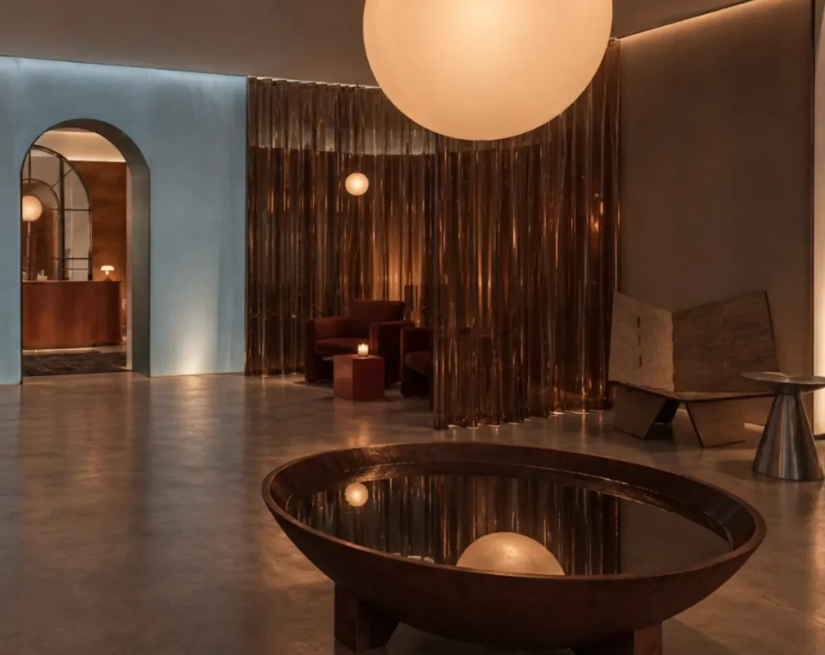 consultation-room-reflection-pool-1.webp