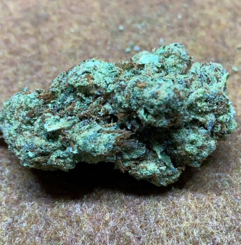 GMO aka Garlic Cookies Strain Lucky Chuckie