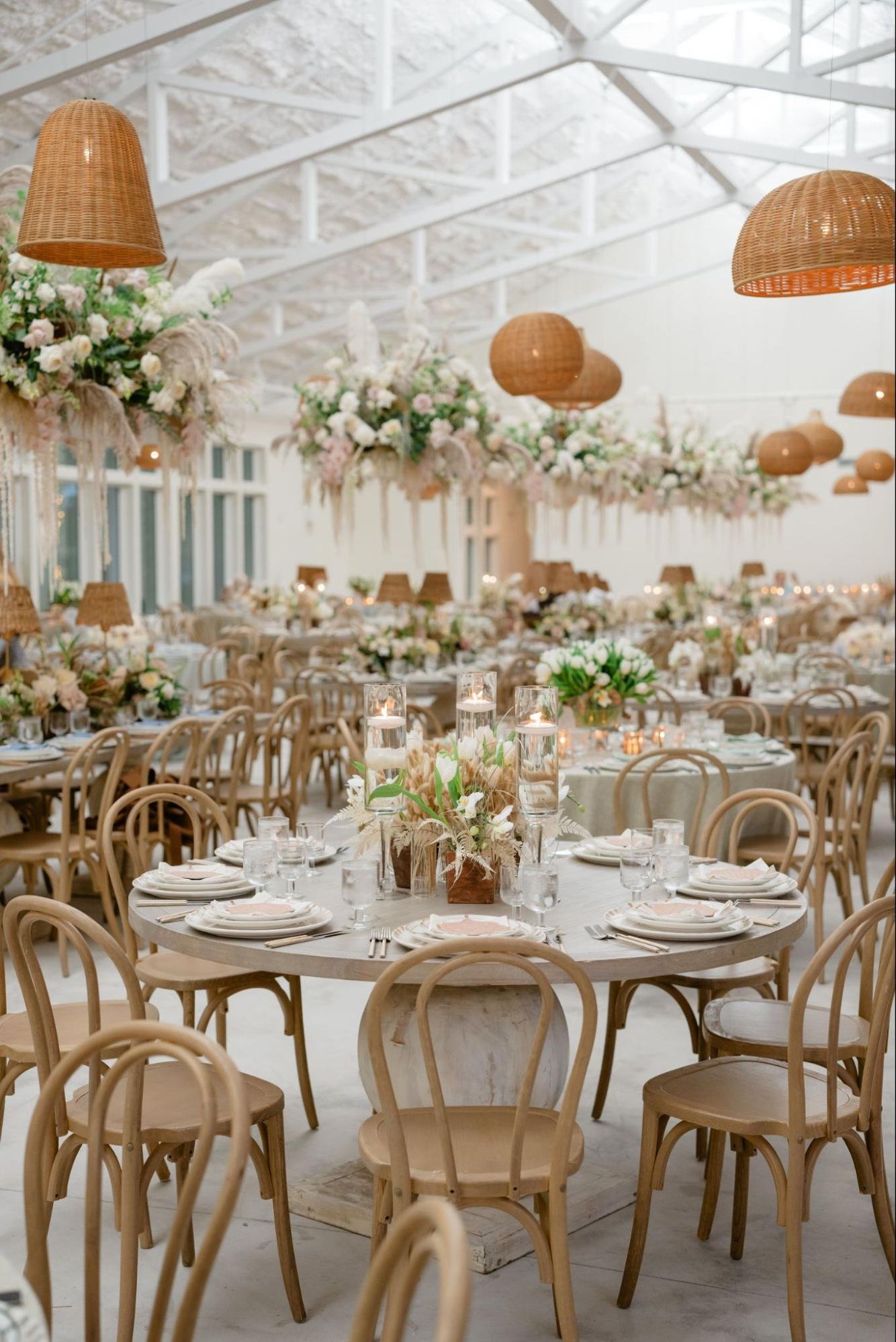 how to increase wedding inquiries and leads from Pinterest marketing from the wedding industry’s top marketing expert, Julianne Smith of Garter Girl Creative