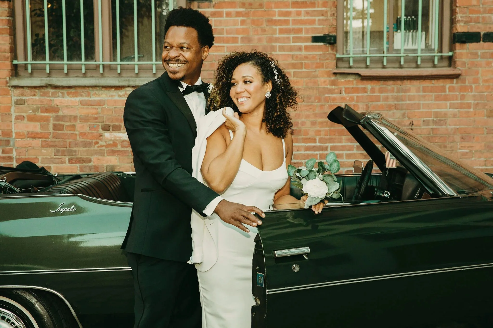 Elope in a car — drive-thru wedding ceremony with I Do Drive Thru USA from $500 anywhere in the USA