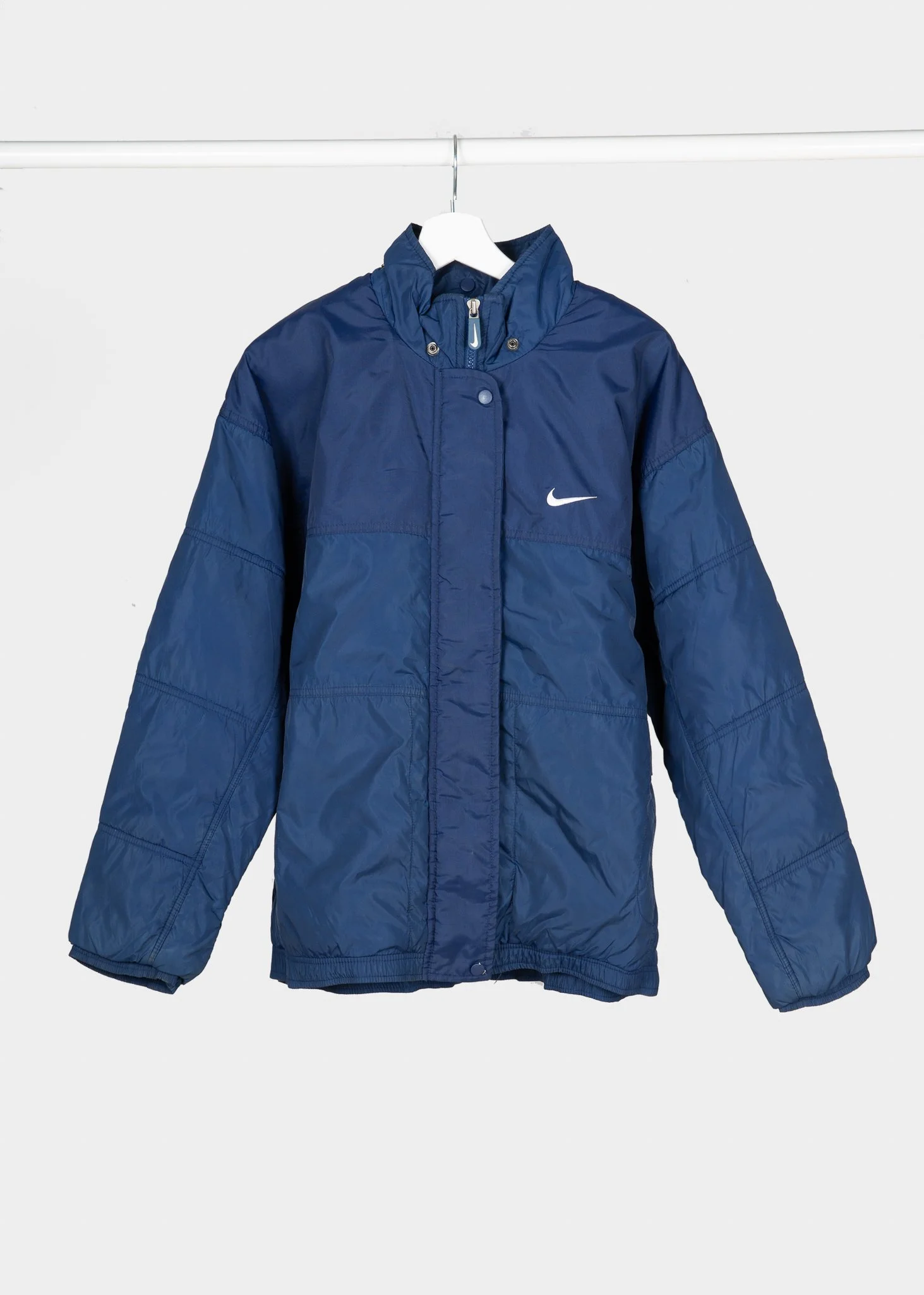 nike jacket with hearts