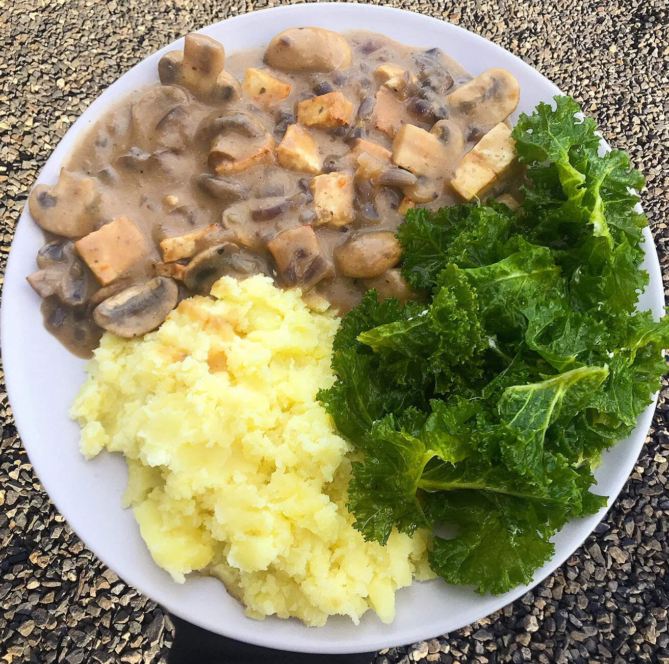 Mushroom &amp; Tofu Stroganoff 