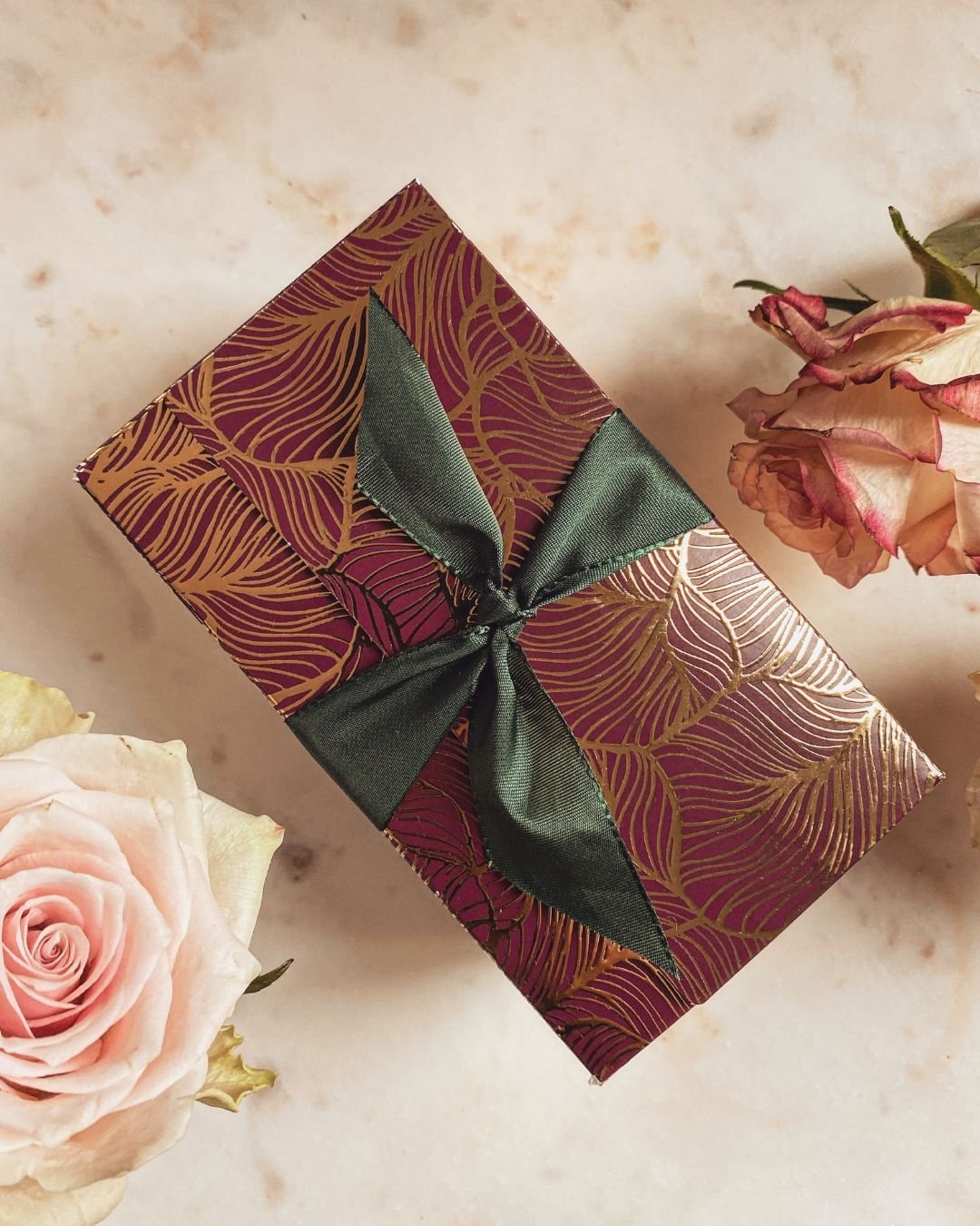 Have you already thought of your team for Christmas gifts? Nobody is hoping for another company logo waterbottle, get them a sweet gift!

Gifts that can be sent include my christmas cookies, but anything can be delivered in Amsterdam, sent a message 