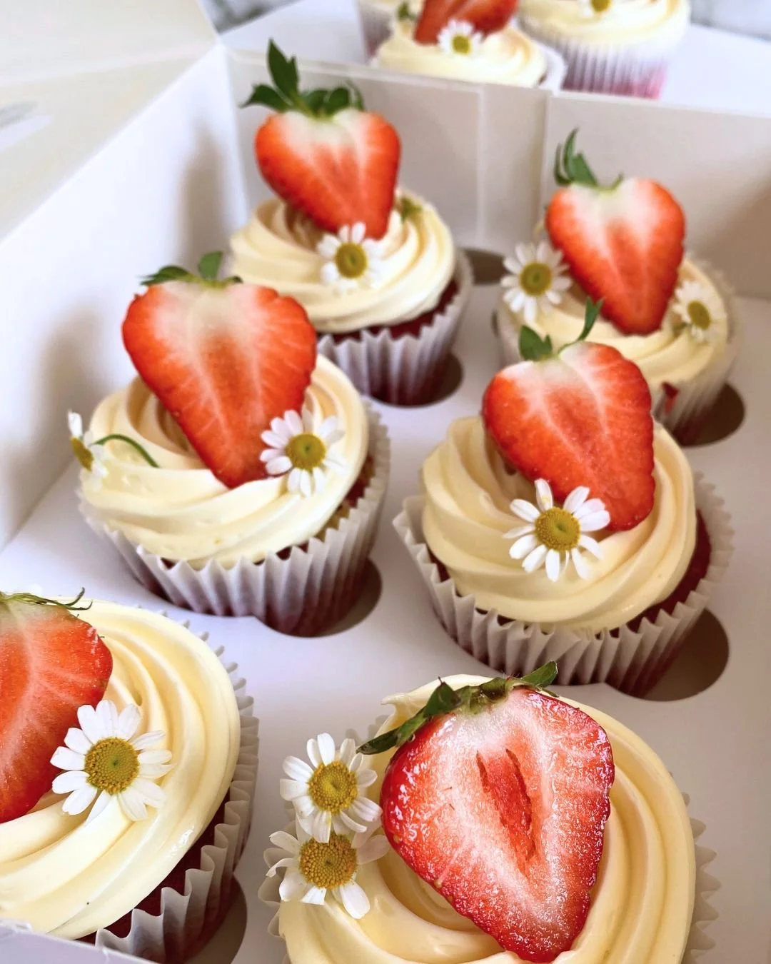 Summer called and it wanted strawberries These strawberry cupcakes will be in store from Friday to Sunday, come get yours before they're gone!