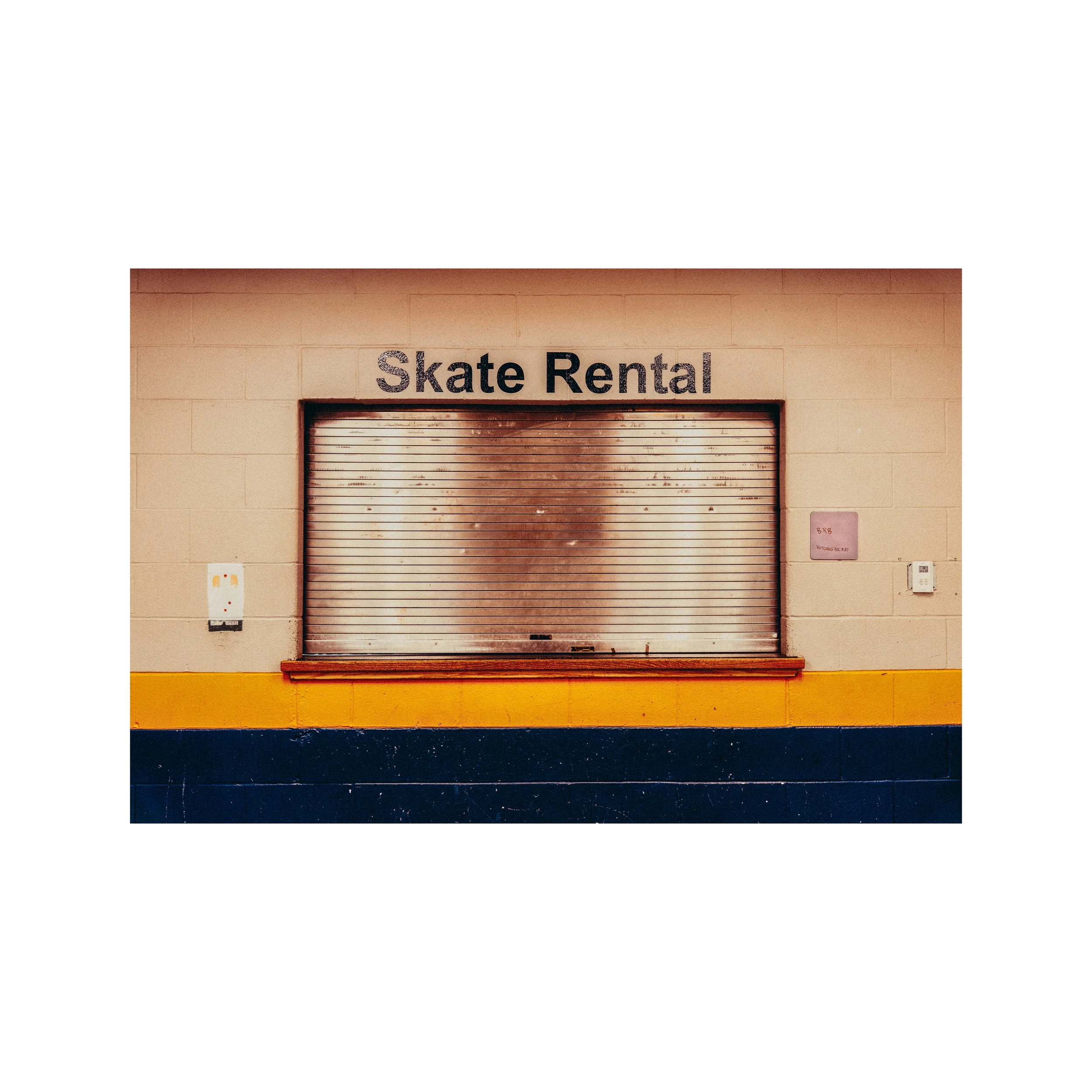 BRB Watching Hockey (Limited Edition)